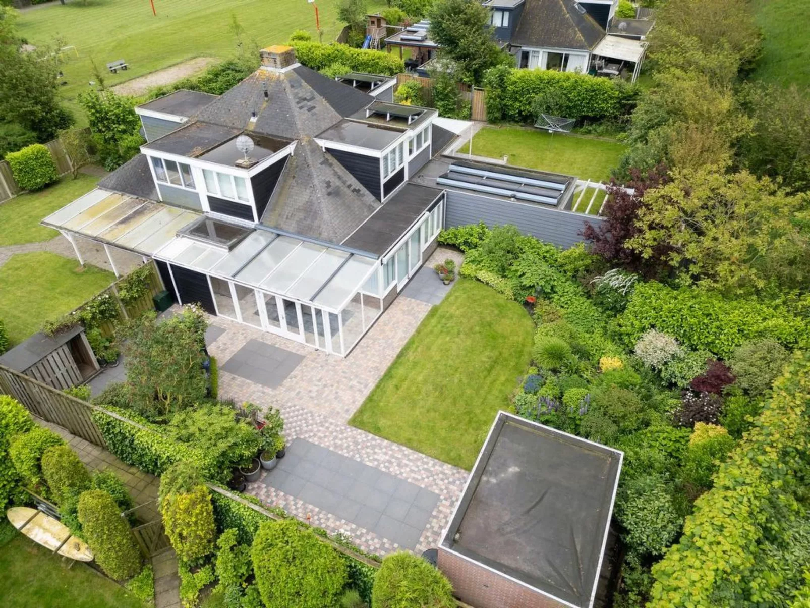 Für 6 Personen-Outside