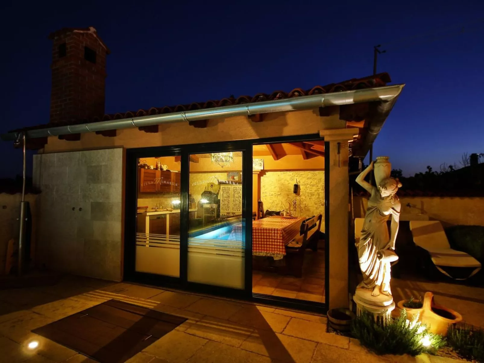 Für zwei Personen mit Terrasse-Outside