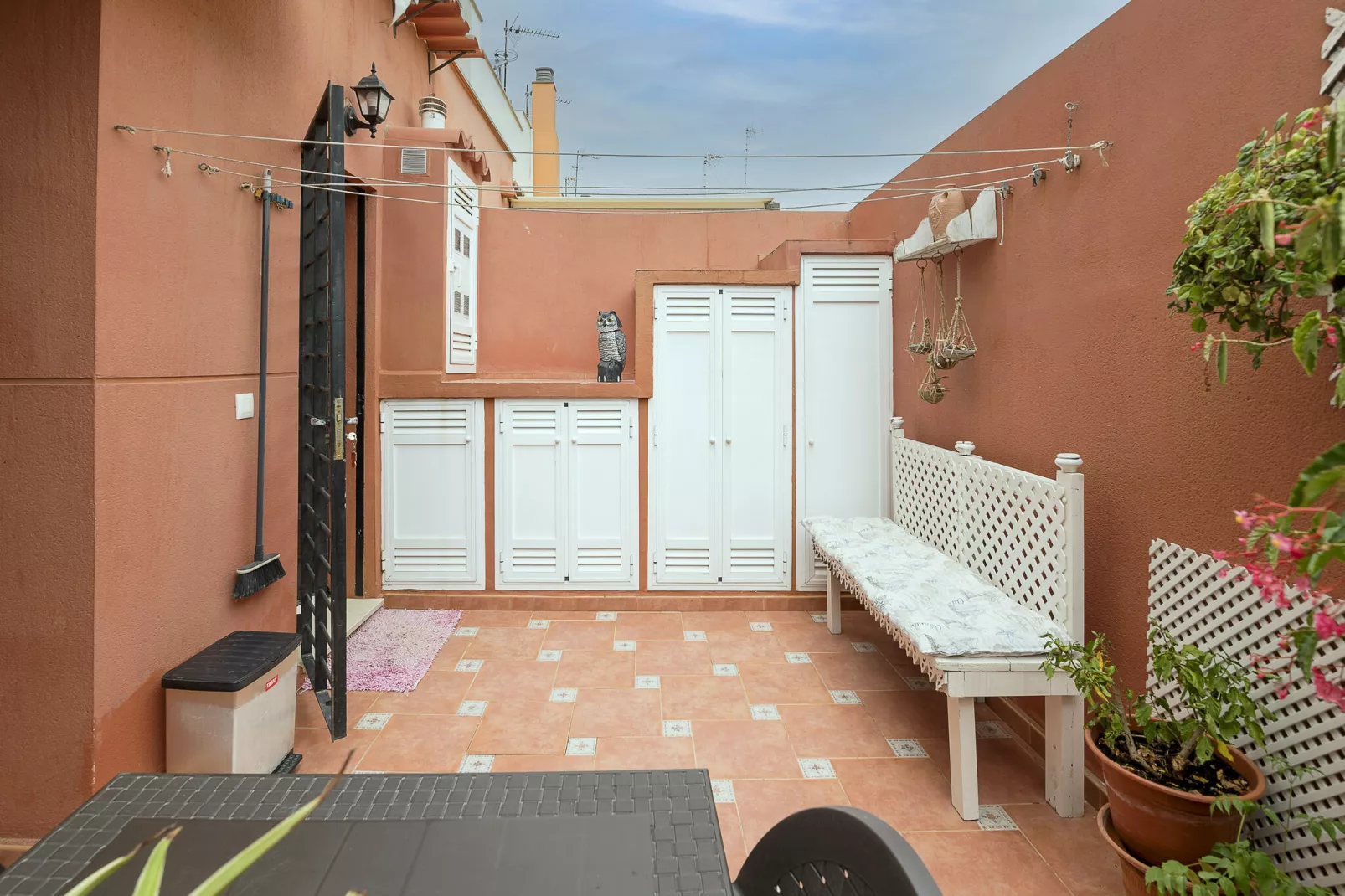 La RoteÑa-Exterior summer
