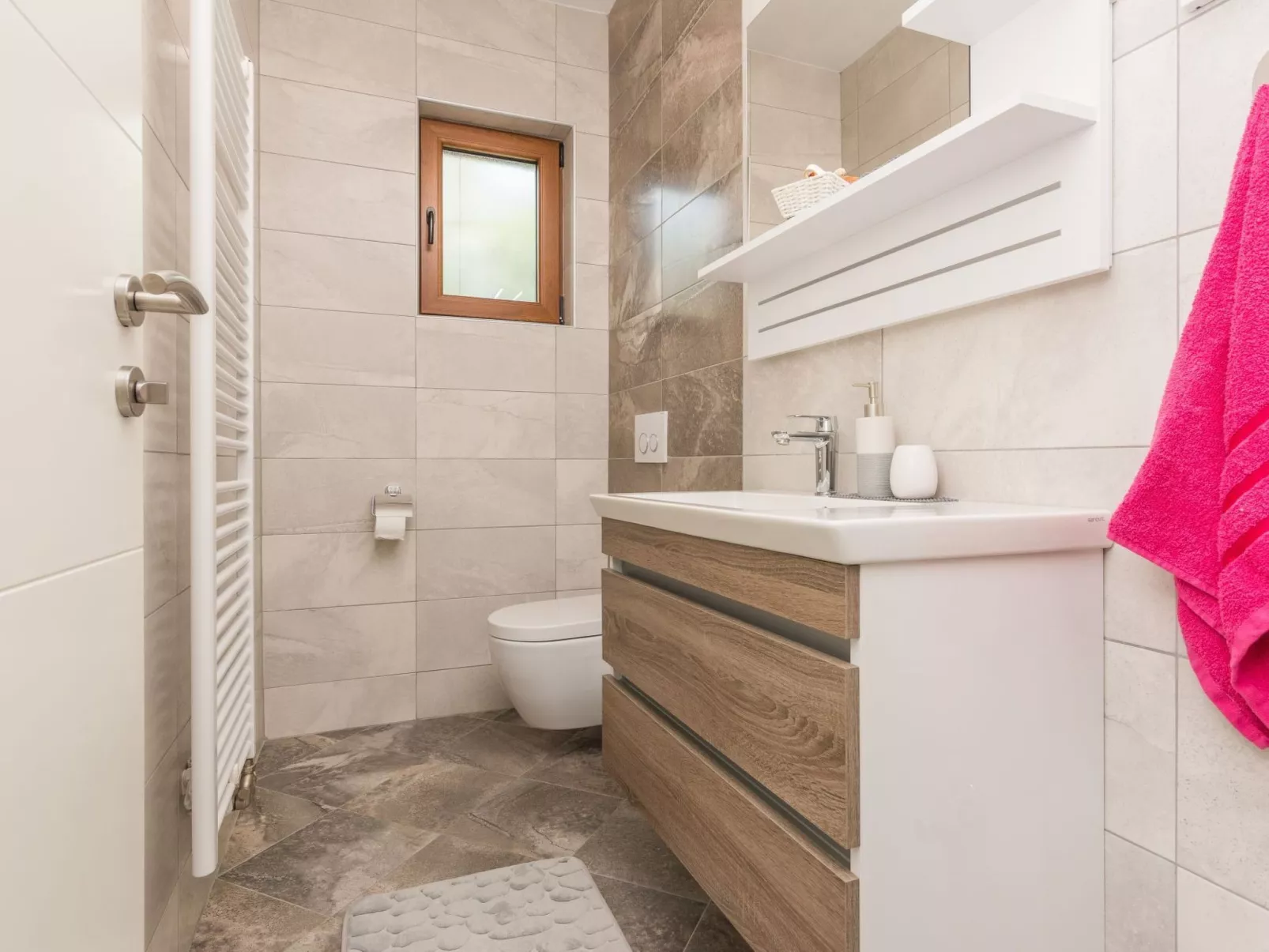 Villa Mia mit beheiztem Pool -von TA Leut Agency-Dedans