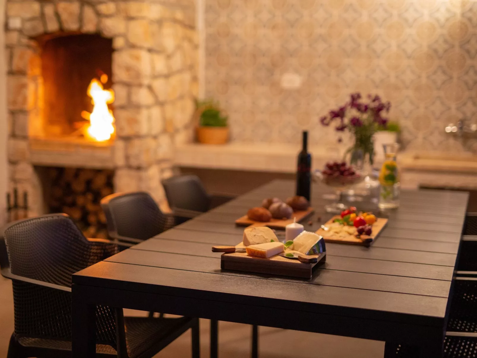 Steinvilla Margaret mit Pool und besonderem Flair-Outside