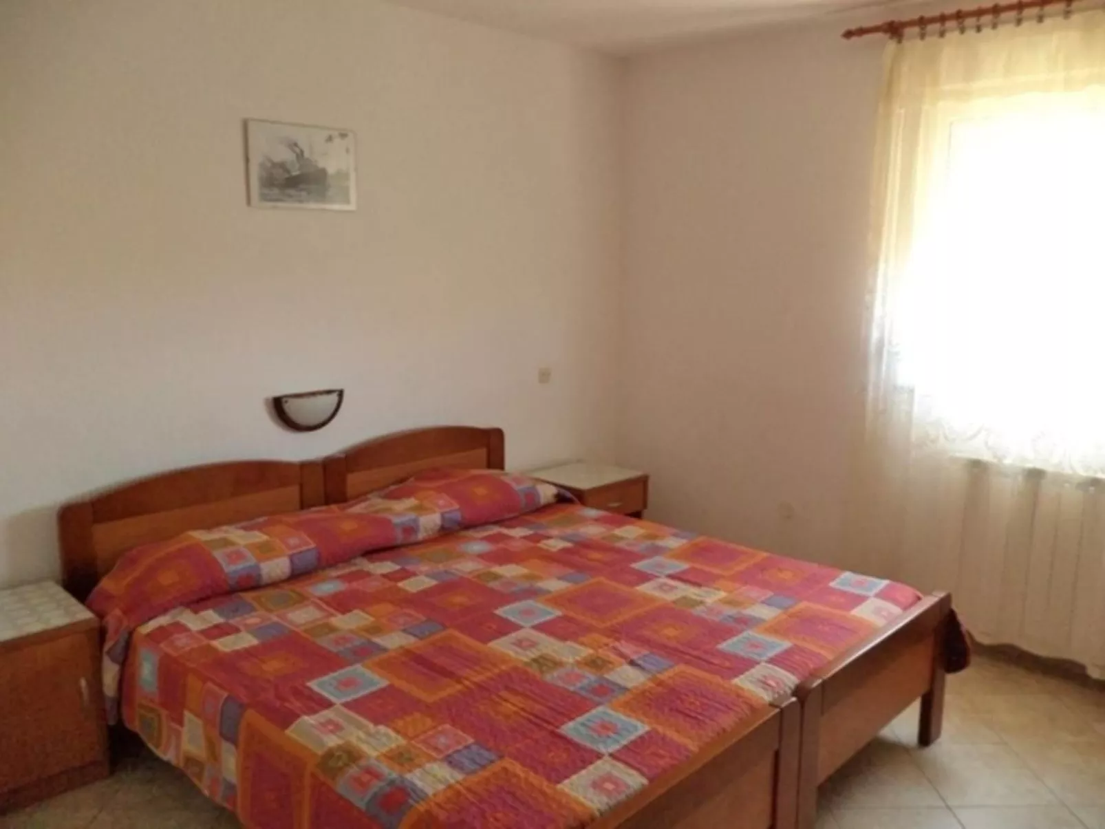 Mit Balkon, für vier Personen-Image-tags.info