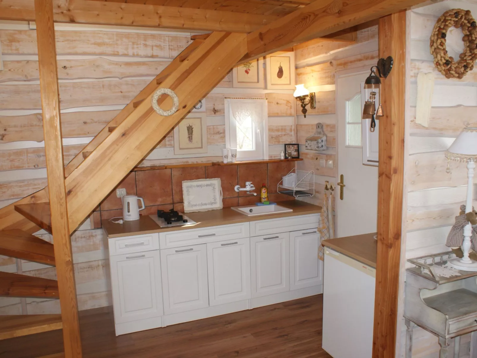 Meer, Landschaft, Stille - Ferienhäuser in den Gärten von Magra-Drinnen