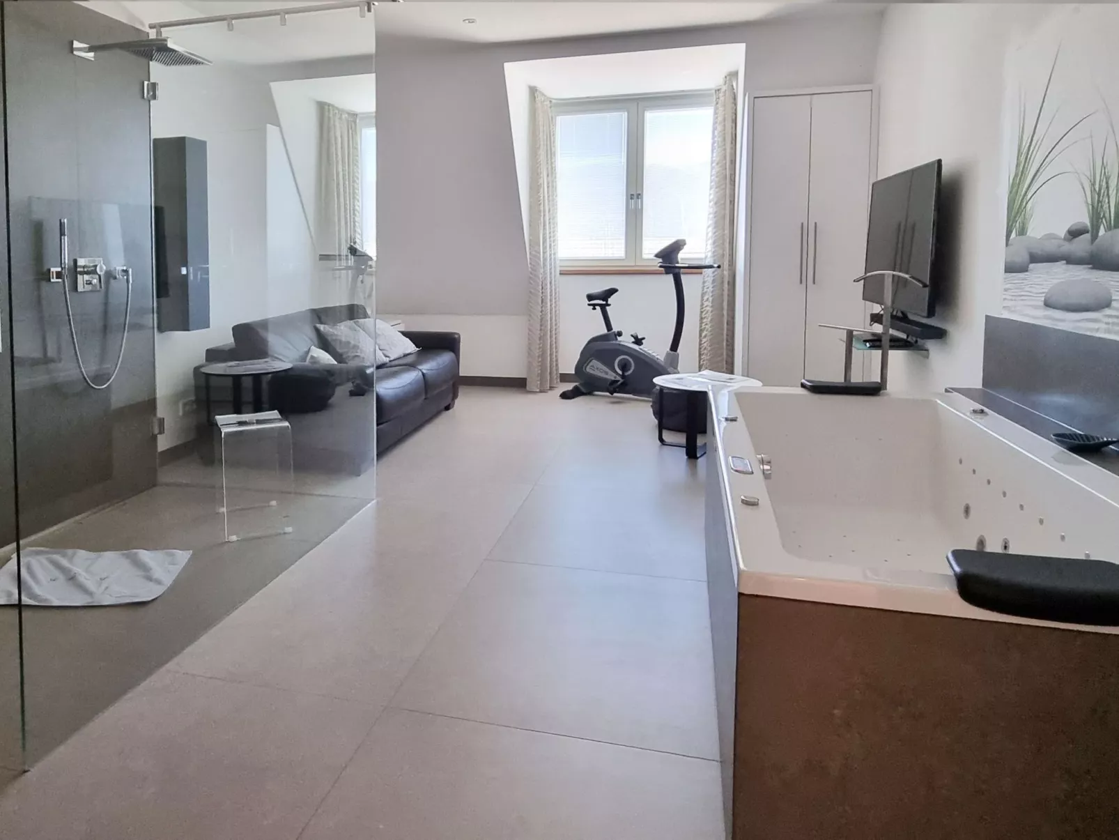 Meerblick&SPA-Drinnen