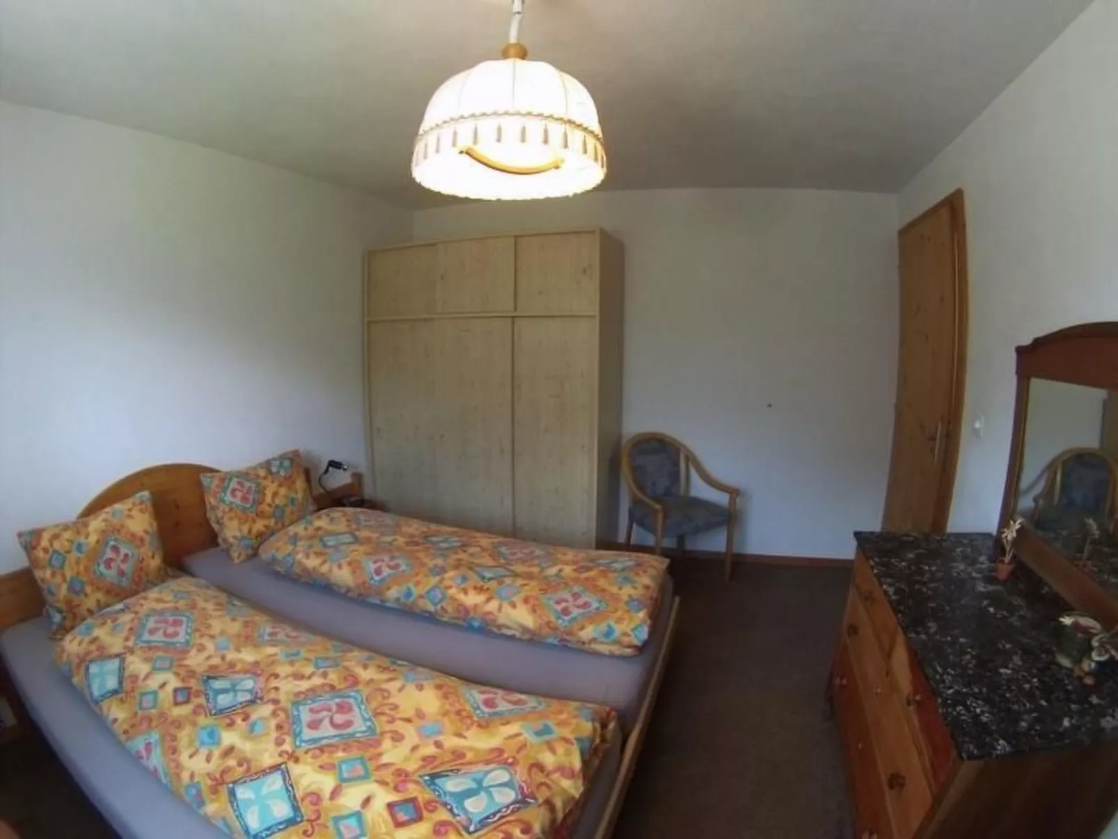 Tschuetta & Alpetta-Drinnen