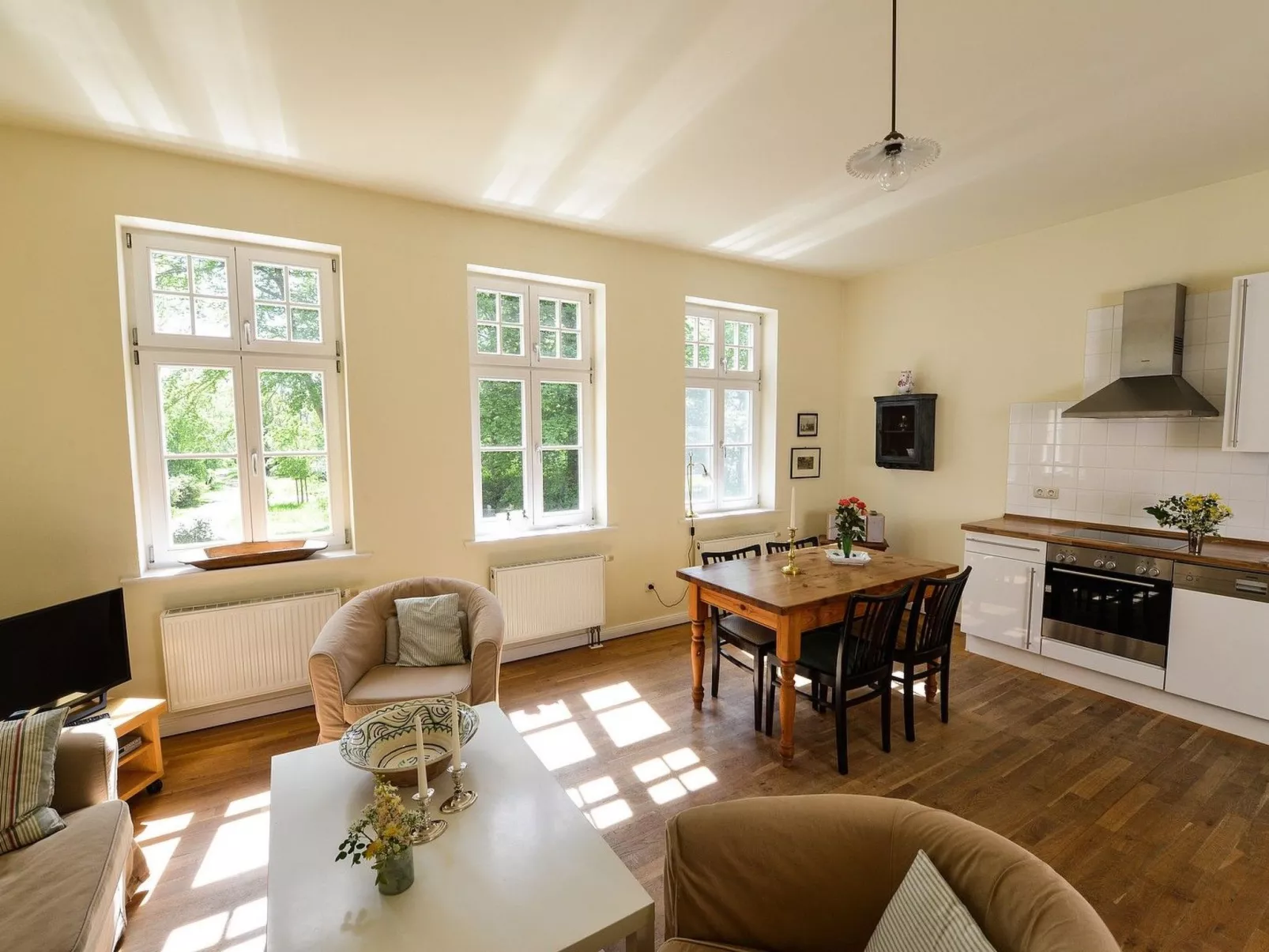 Wohnung im Erdgeschoss des Gutshauses