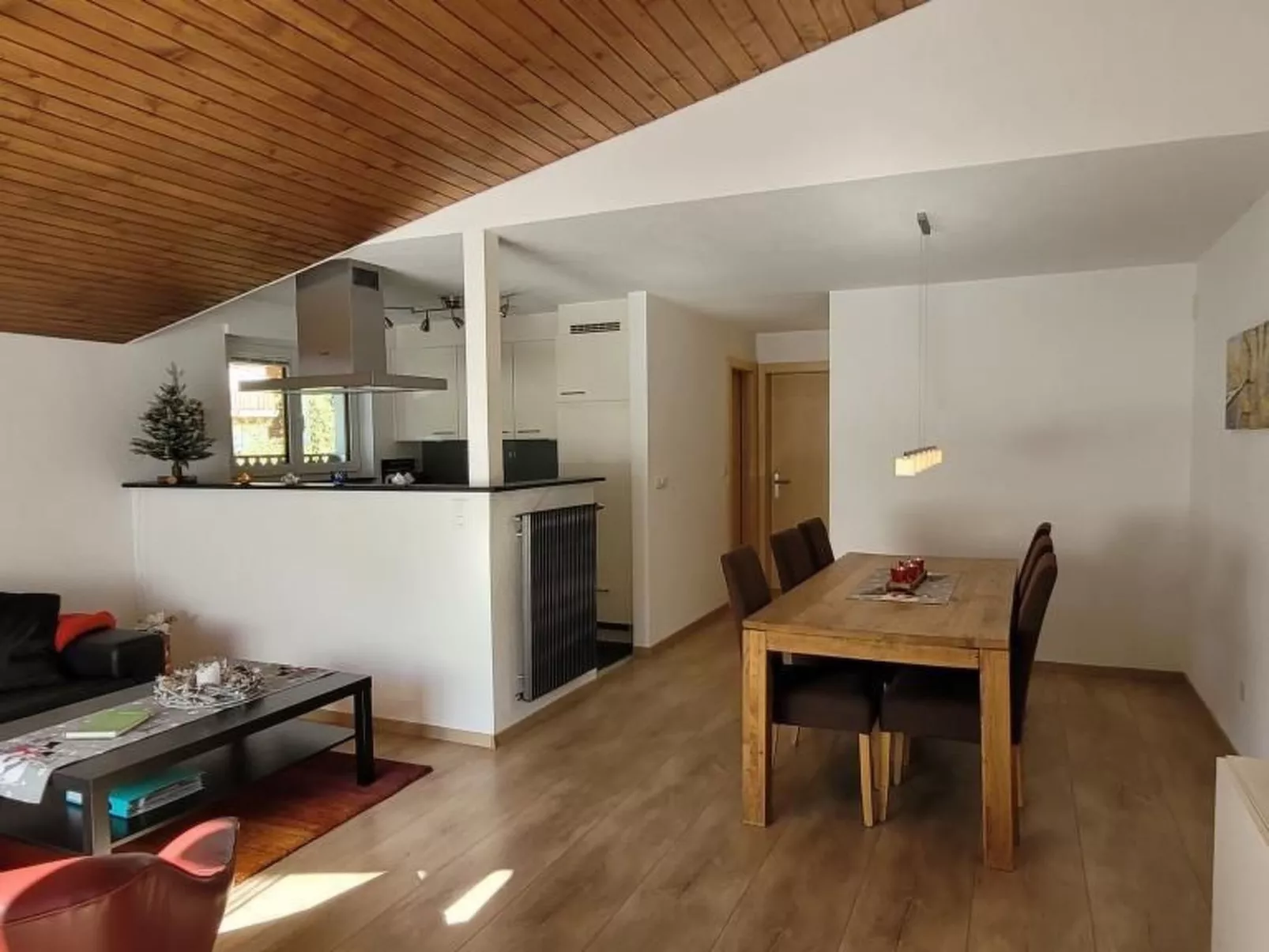 Mountain view-Image-tags.info