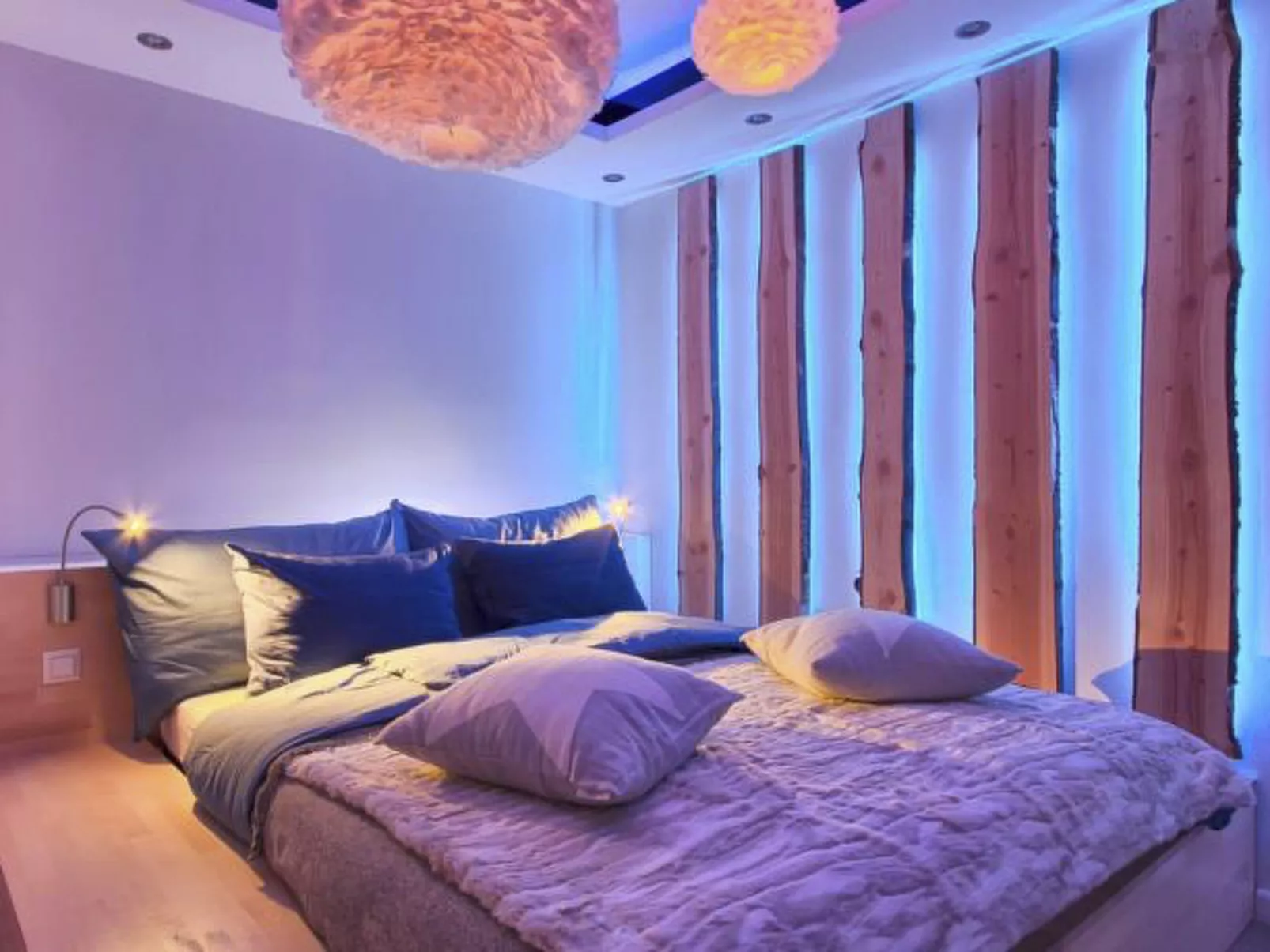 Stylisches Haus mit Dachterrasse, Bar und Hot Tub-Drinnen