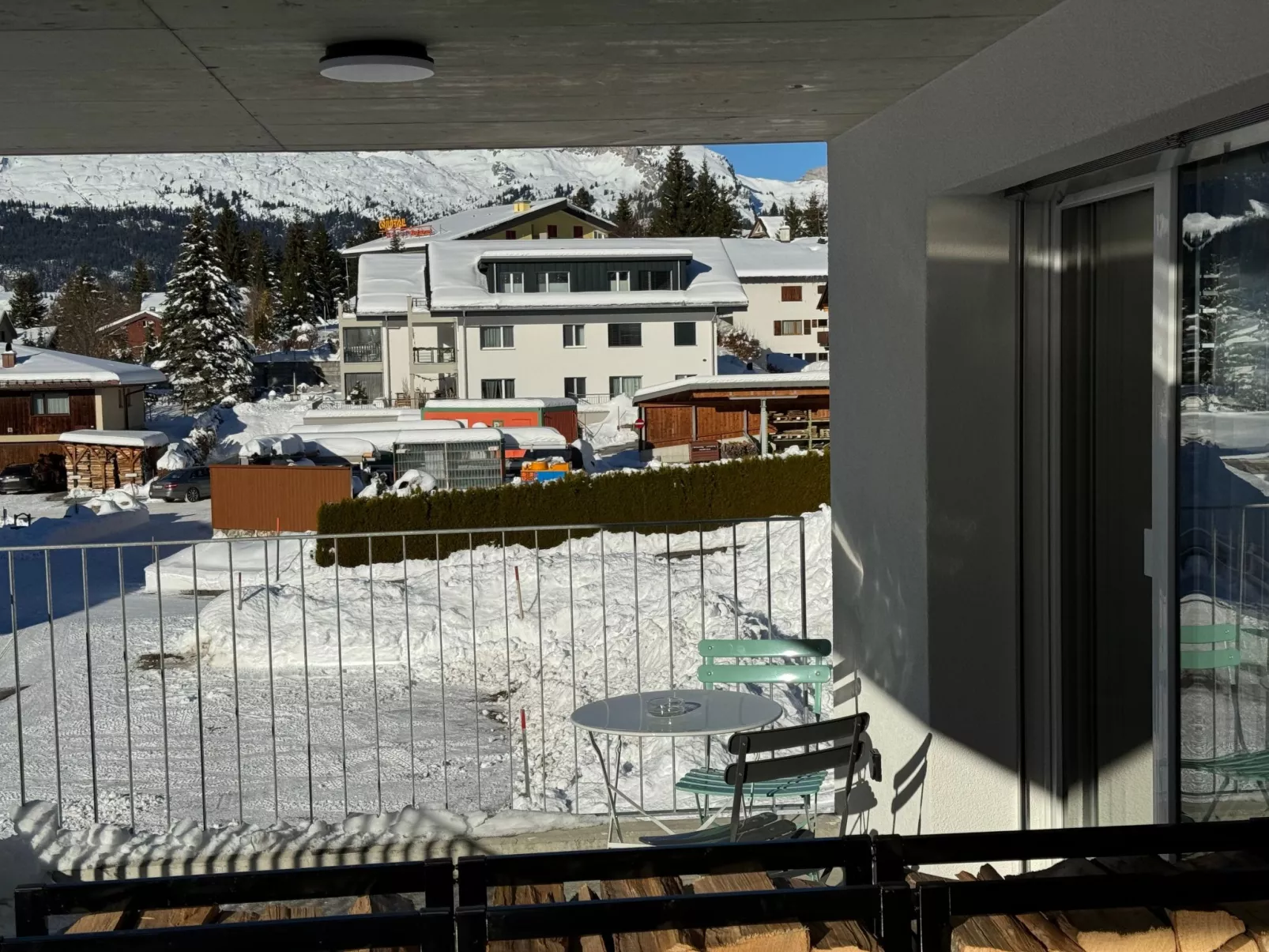 Moderne Ferienwohnung HEIMATLI mit 1 Schlafzimmer-Dehors