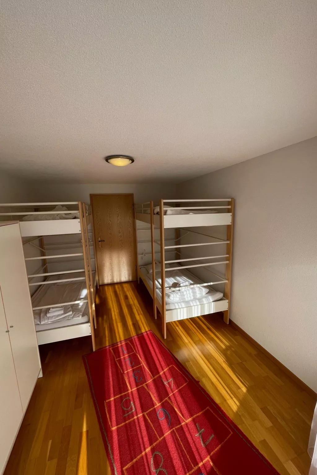 Nollen 6-Bett-Wohnung-Dedans