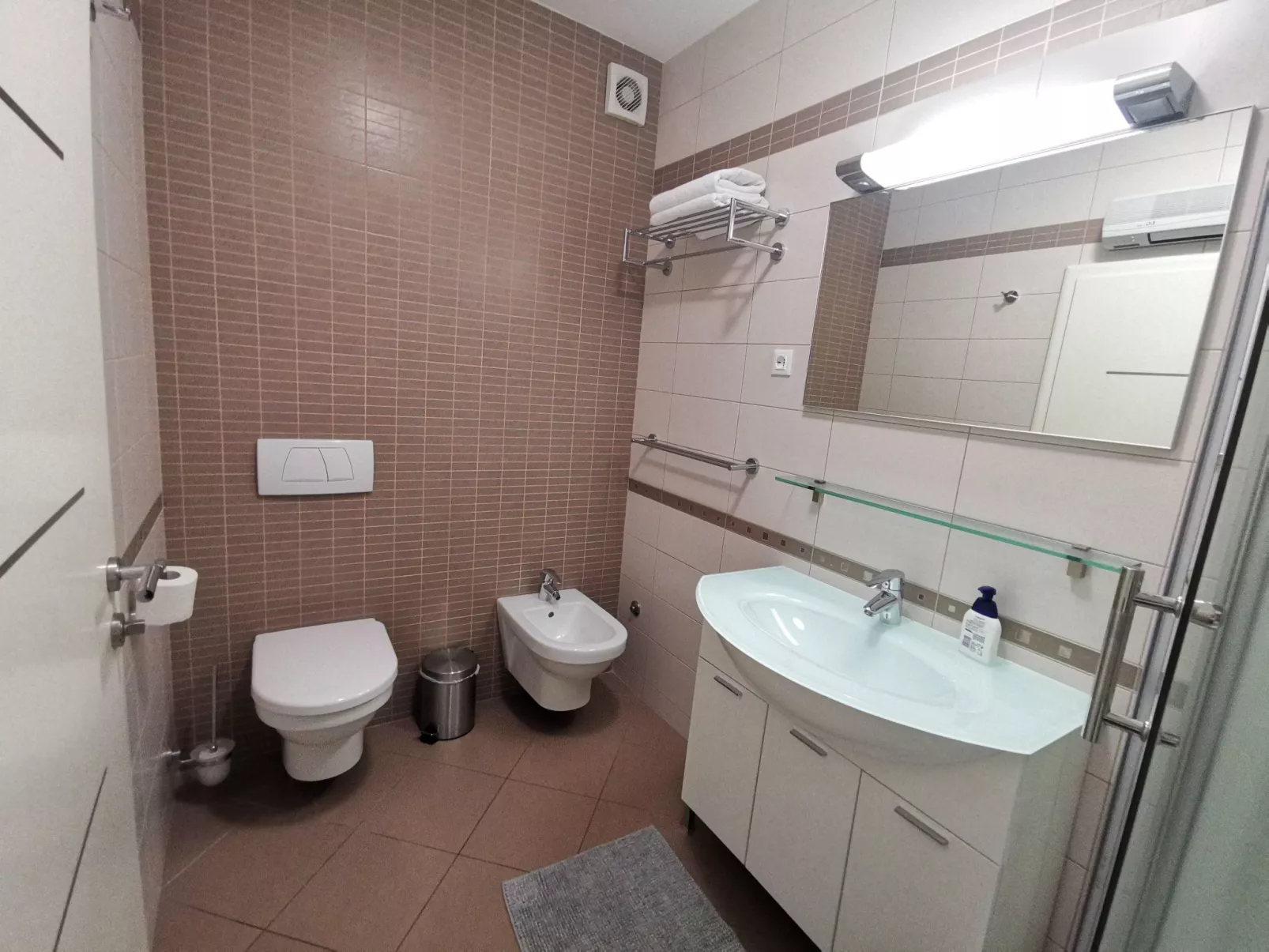 Wohnung 50m vom Strand entfernt, für 5 Personen-Drinnen