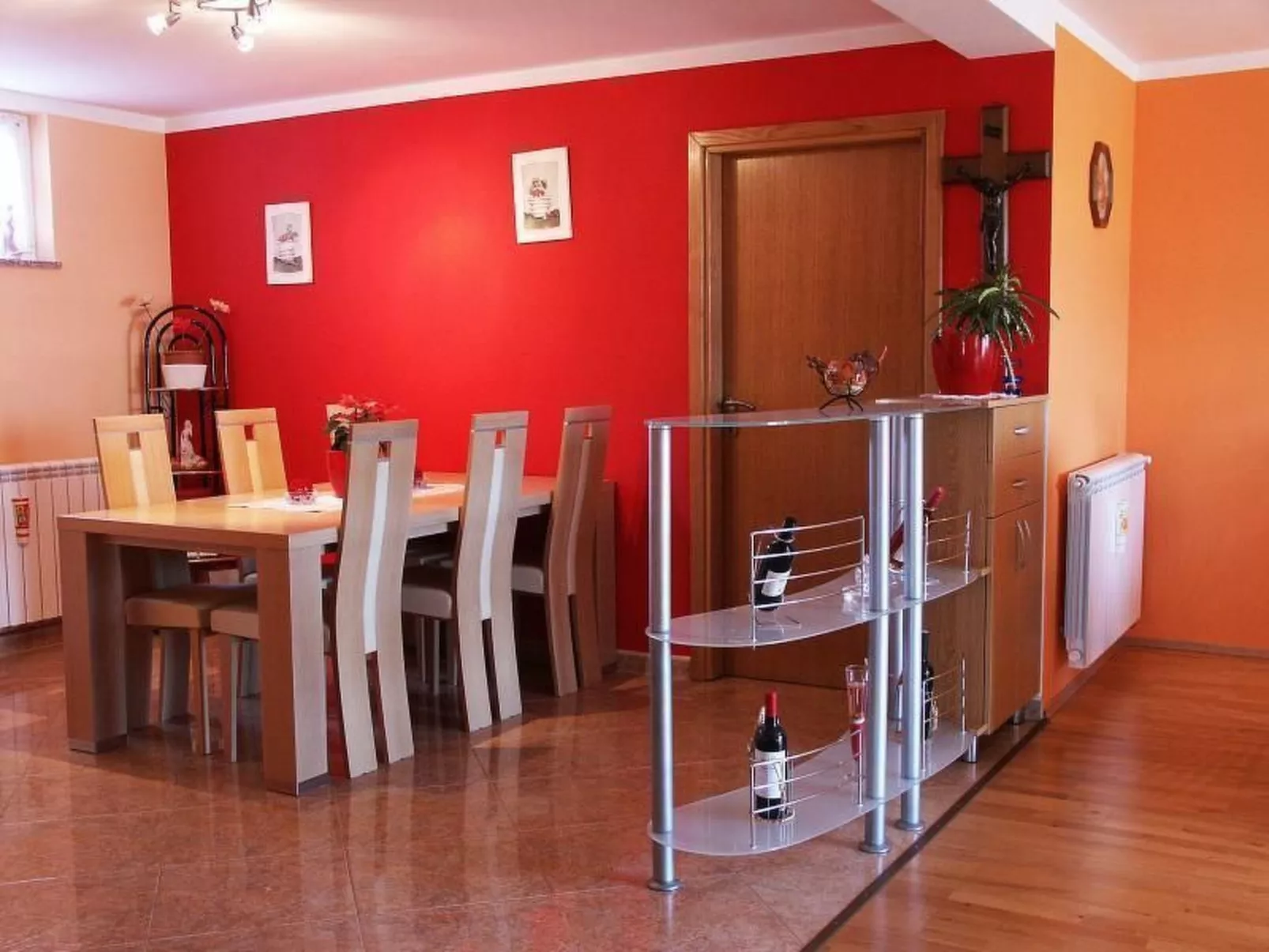 Mit Panoramablick in ruhiger Lage-Inside