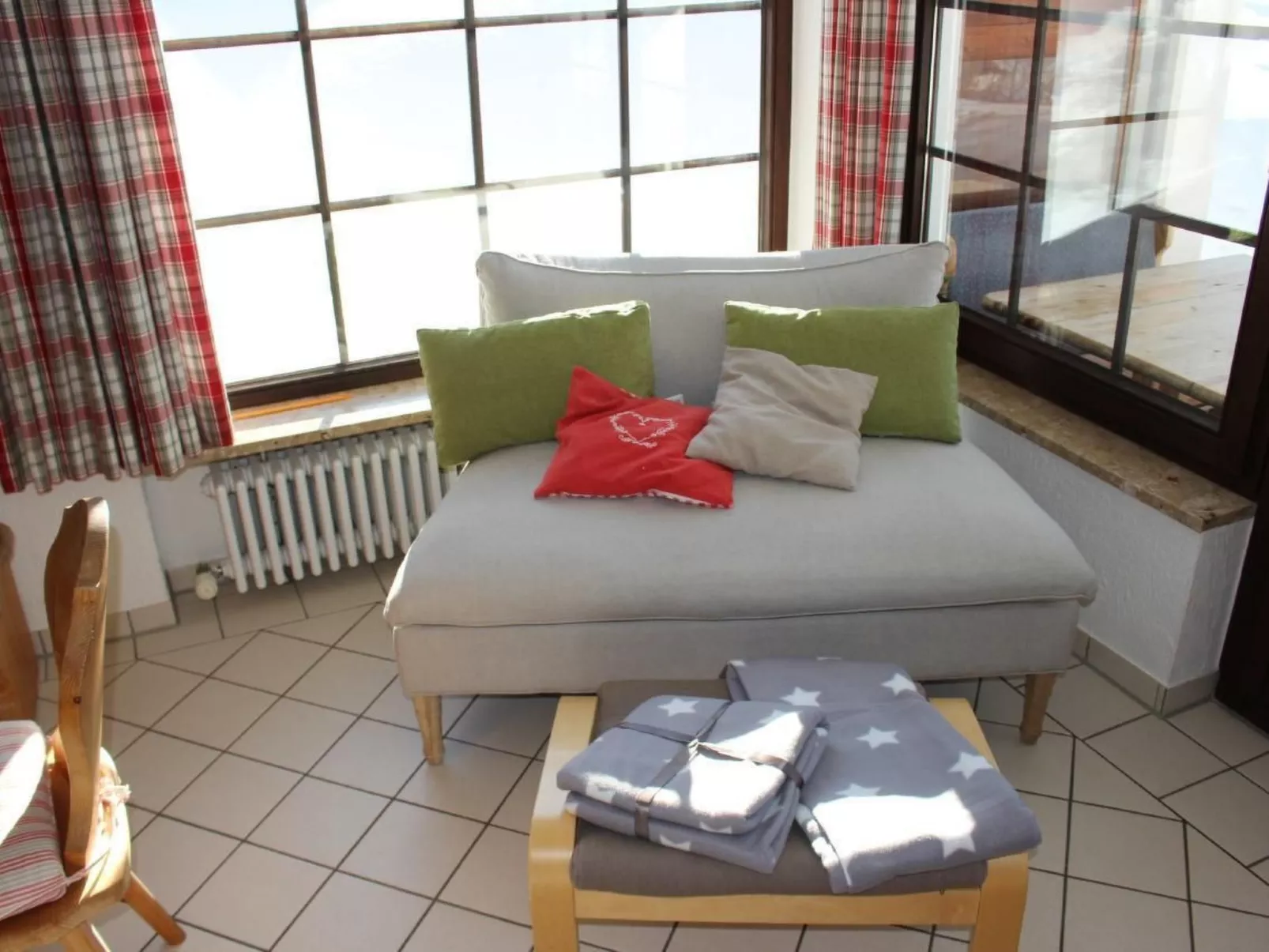 Alpkönigin - Inside