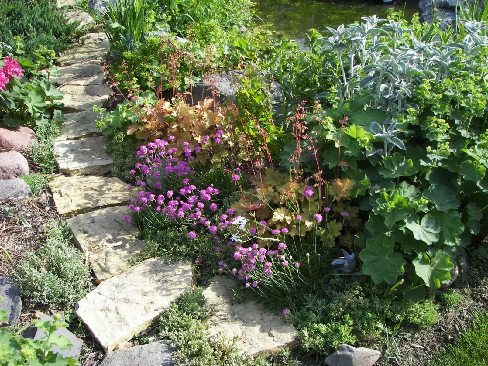 In ruhiger Lage am Waldrand-Outside