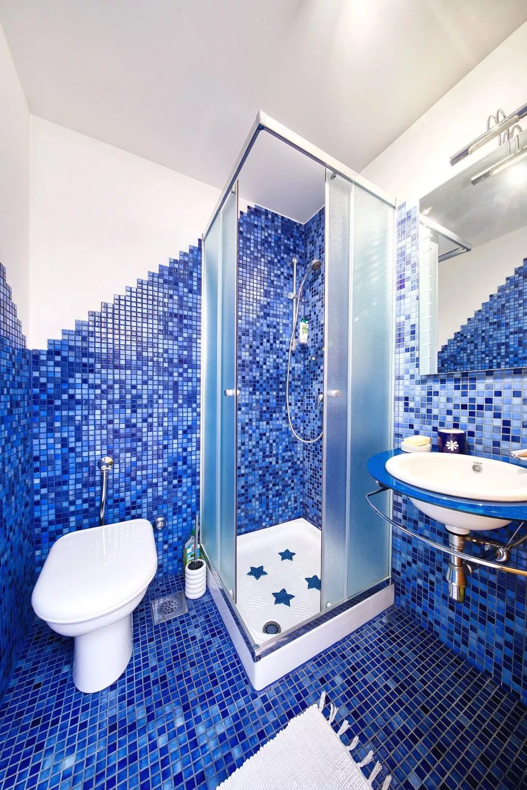 Stara frajla - Dedans