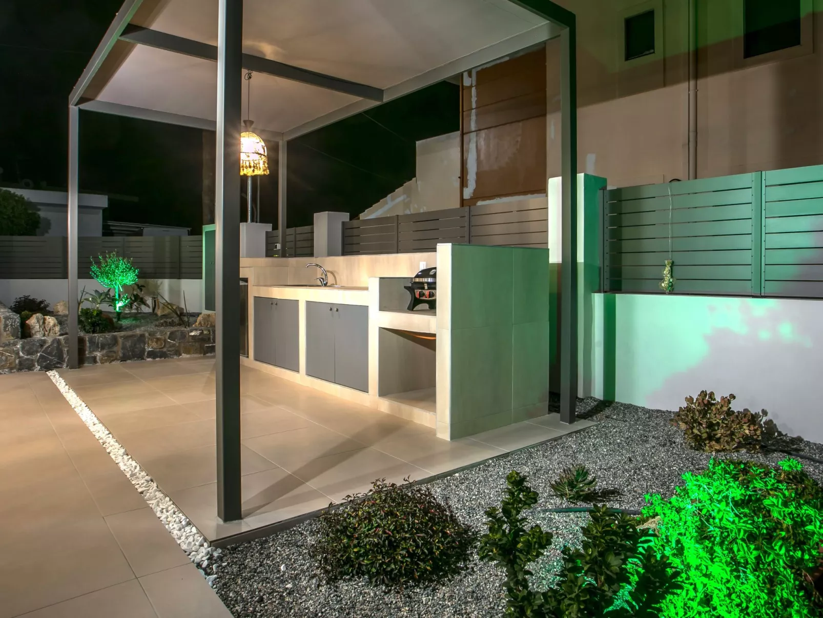 Kiki Luxus-Villa-Draußen