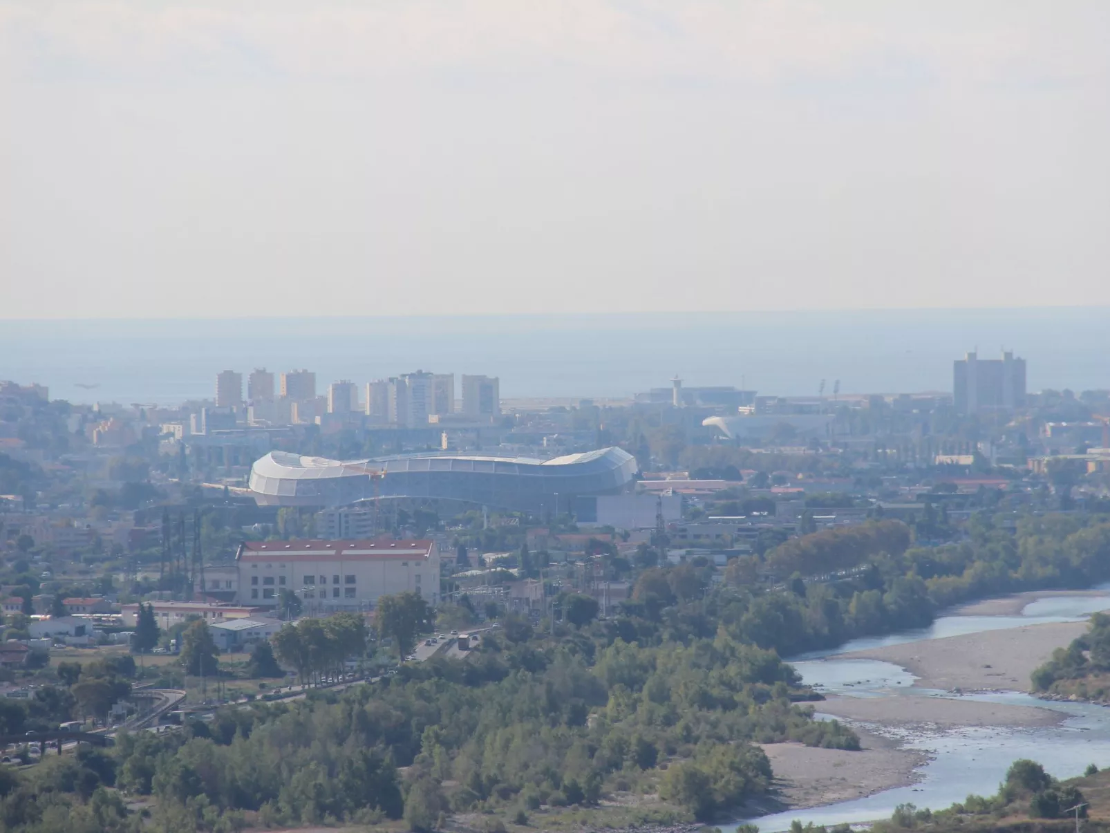 "Rocabel" mit Blick auf das Wasser-Draußen