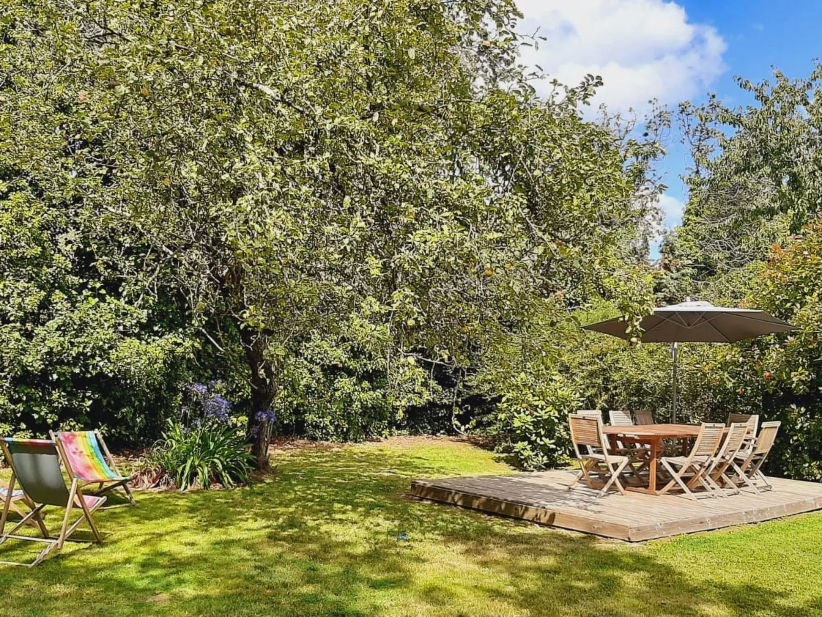 Wunderschönes Haus mit Garten in Lézardrieux-Draußen