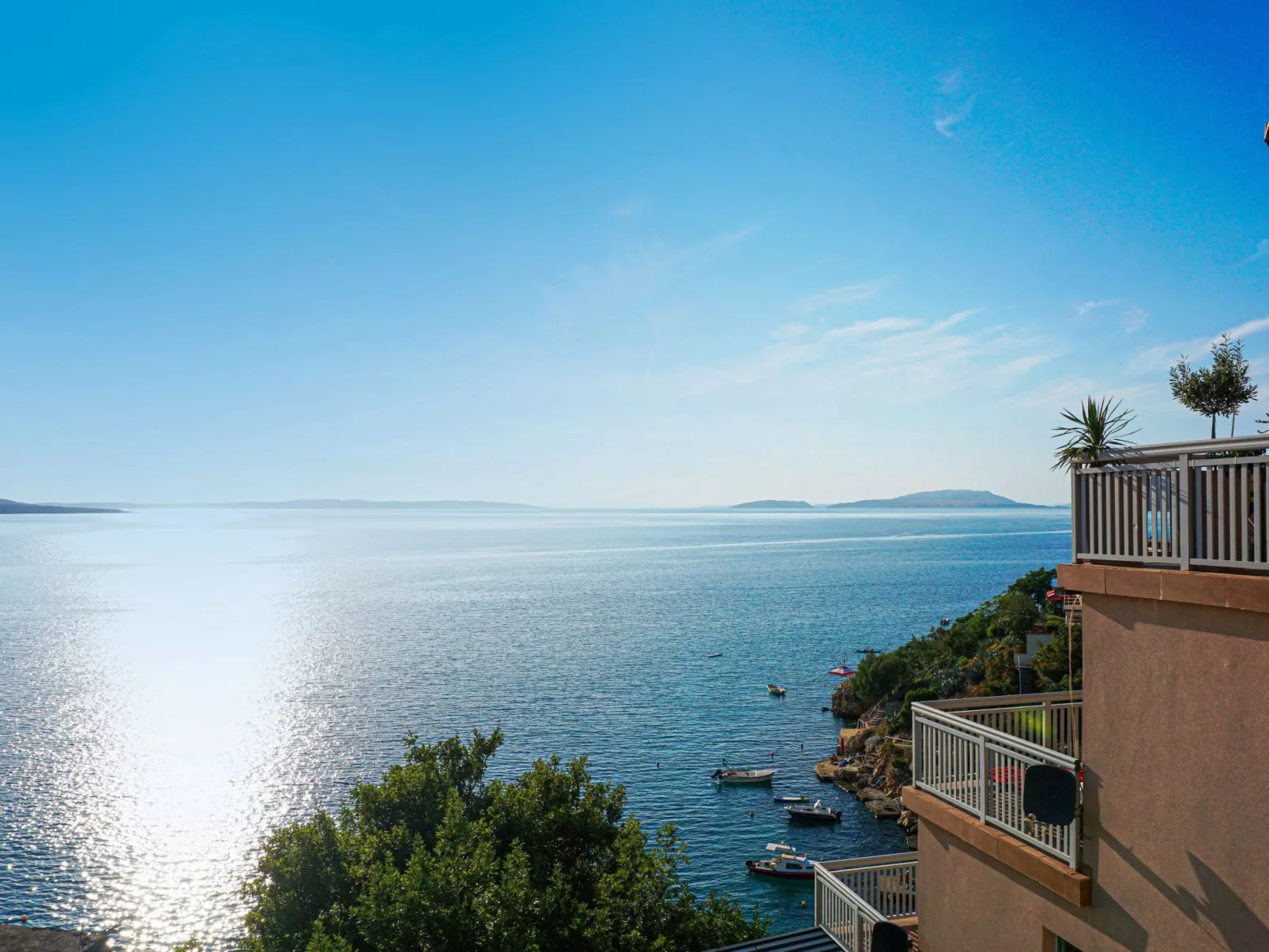 Sunset-Oase am Meer-Draußen