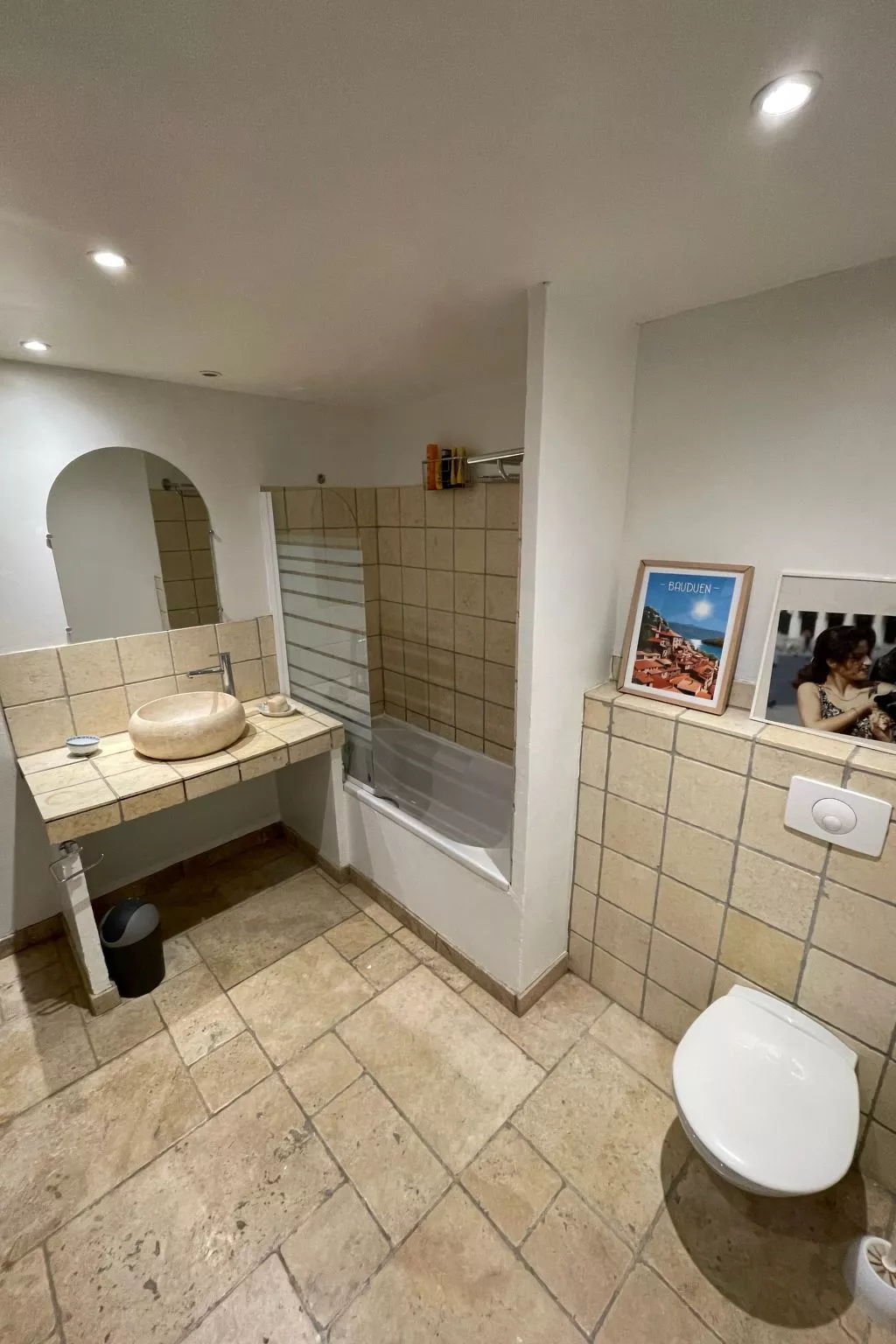 "Haus schlucht Verdon"-Inside