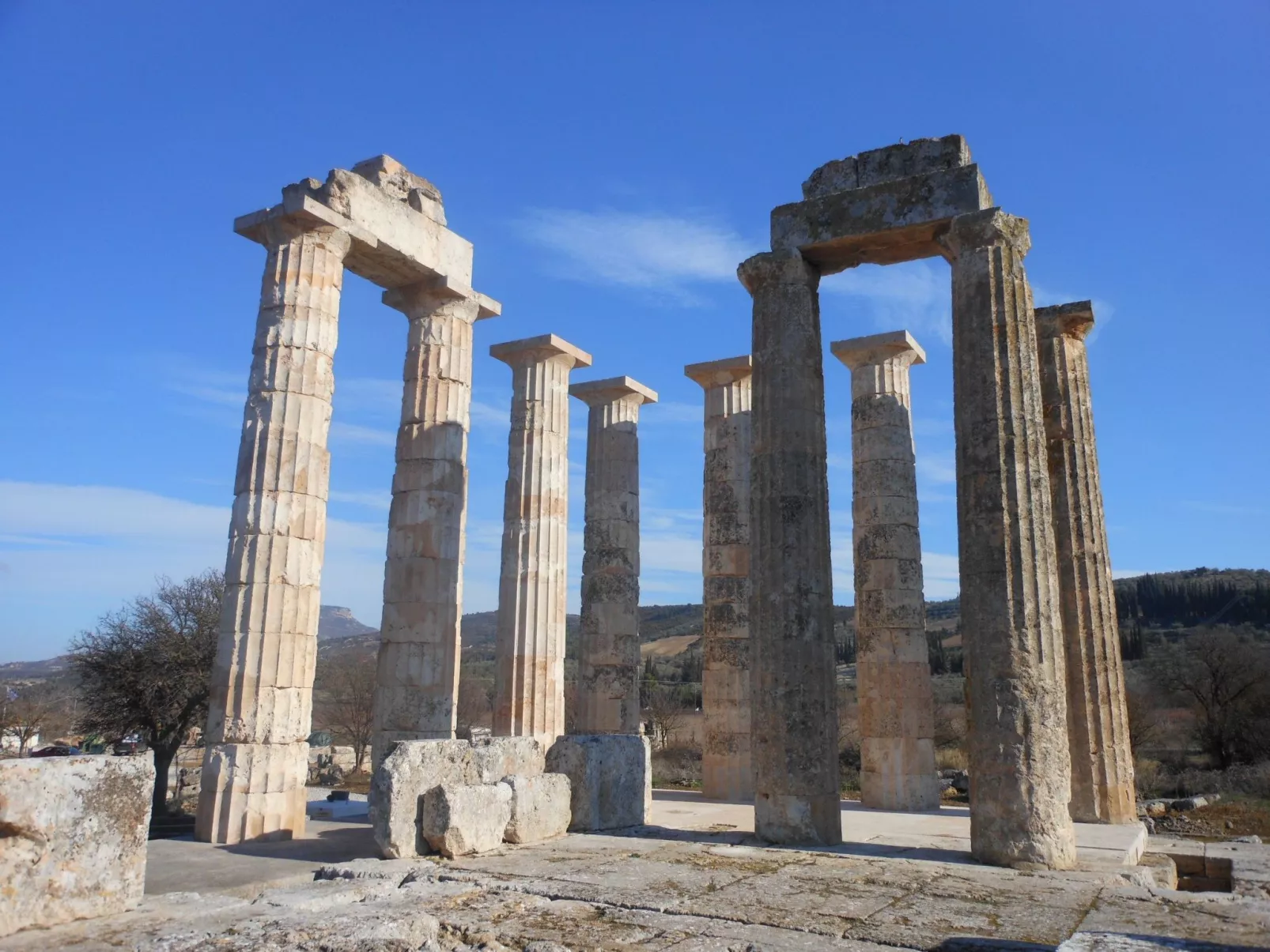 Schöne Ferienwohnung mit Meerblick in Kiveri-Dehors