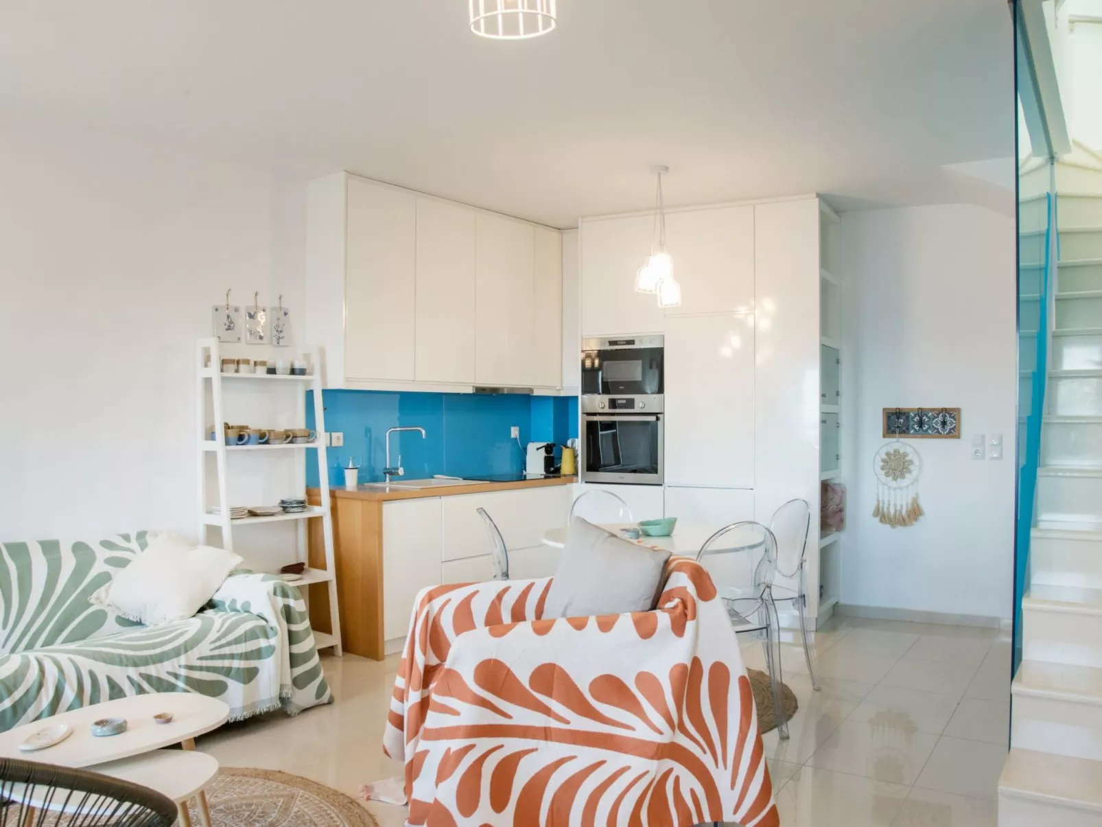 Neue Villa Moments am Meer mit Whirlpool, 50 m zum Strand-Image-tags.info