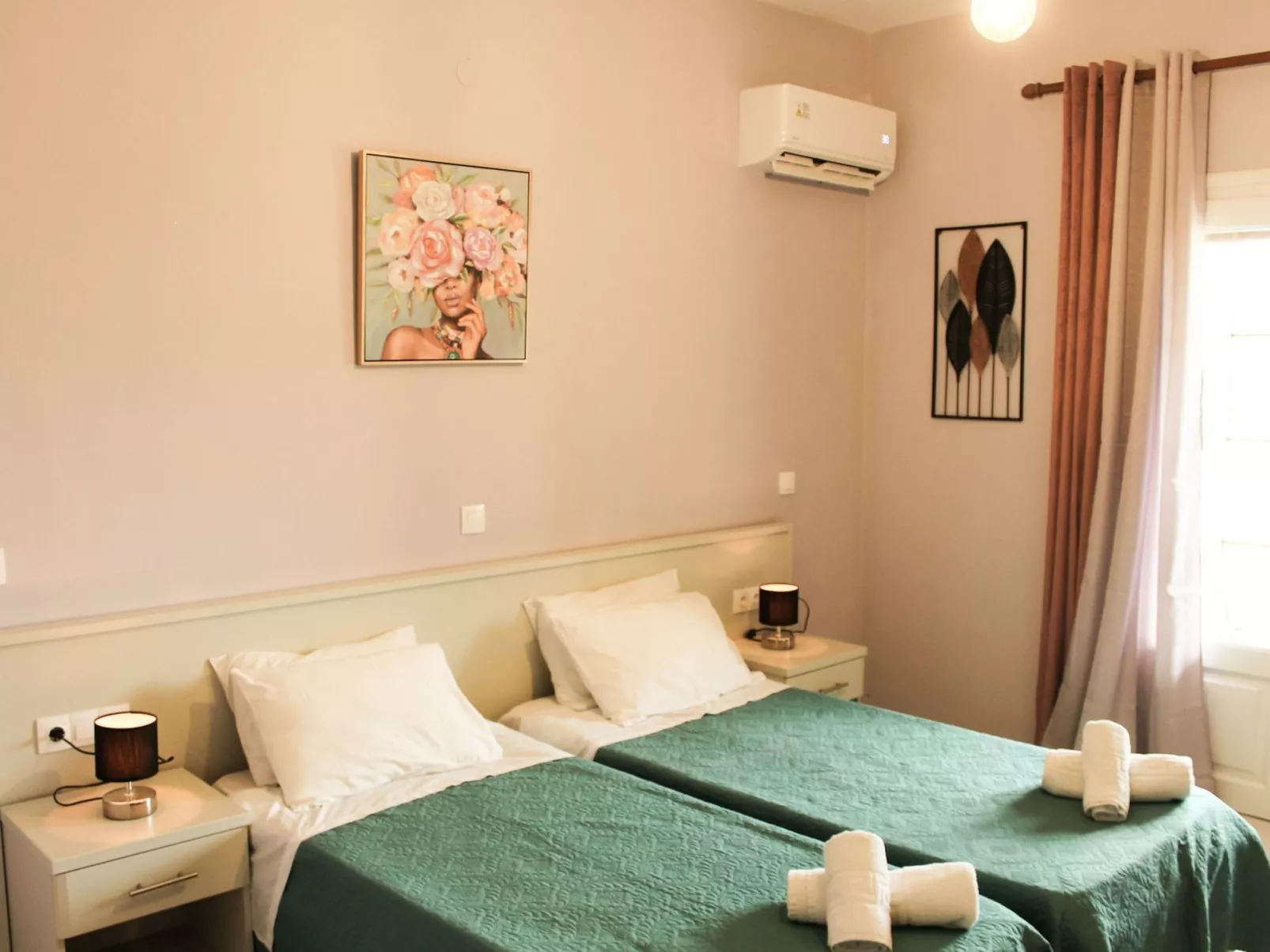 "Condesa Dio" mit Balkon-Image-tags.info