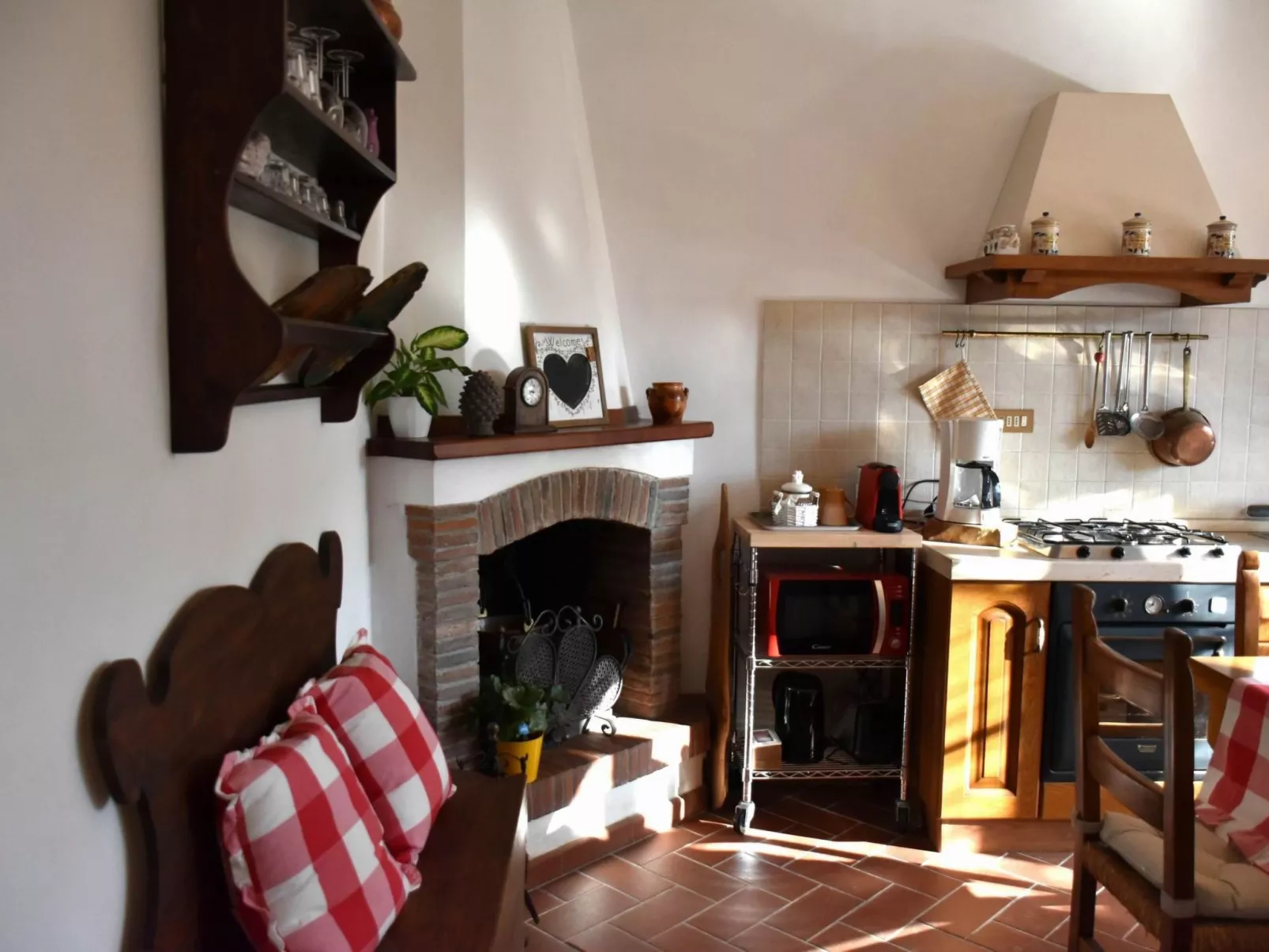 'Aia Sole' mit eigenem Pool-Inside