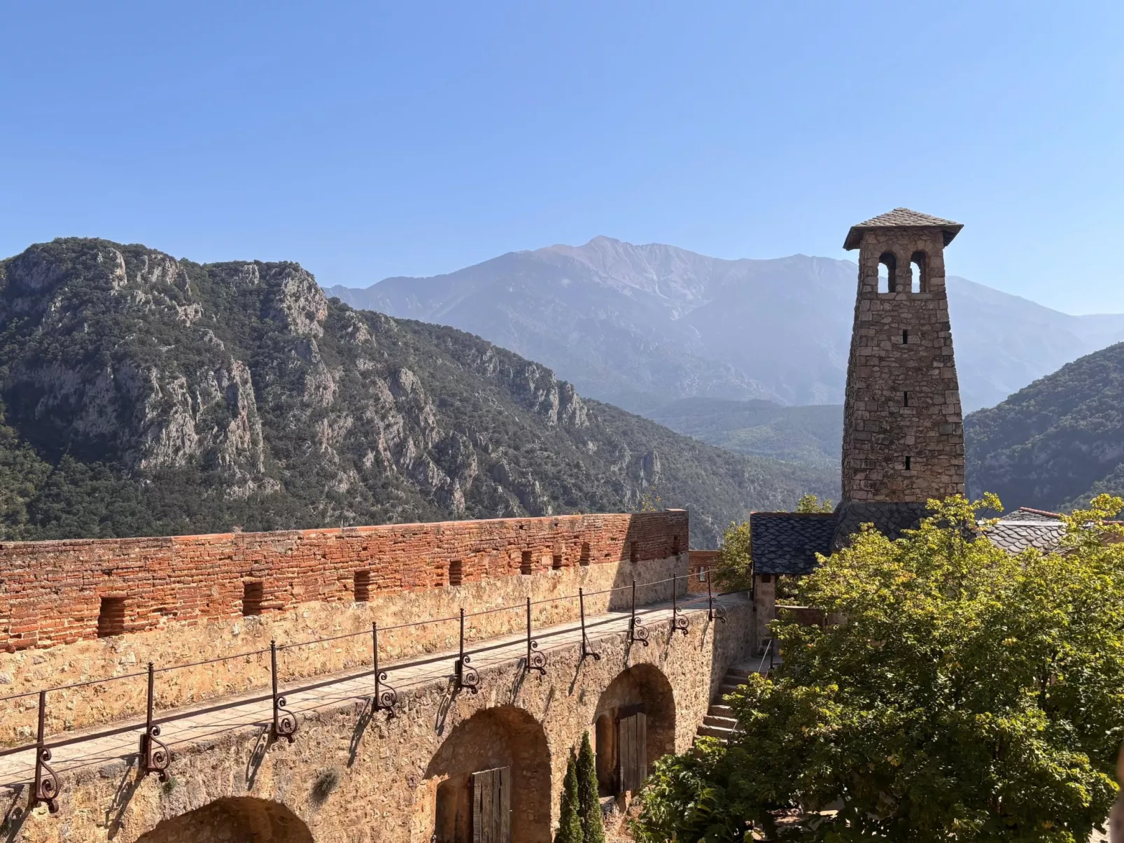 The Olive Retreat-Dehors