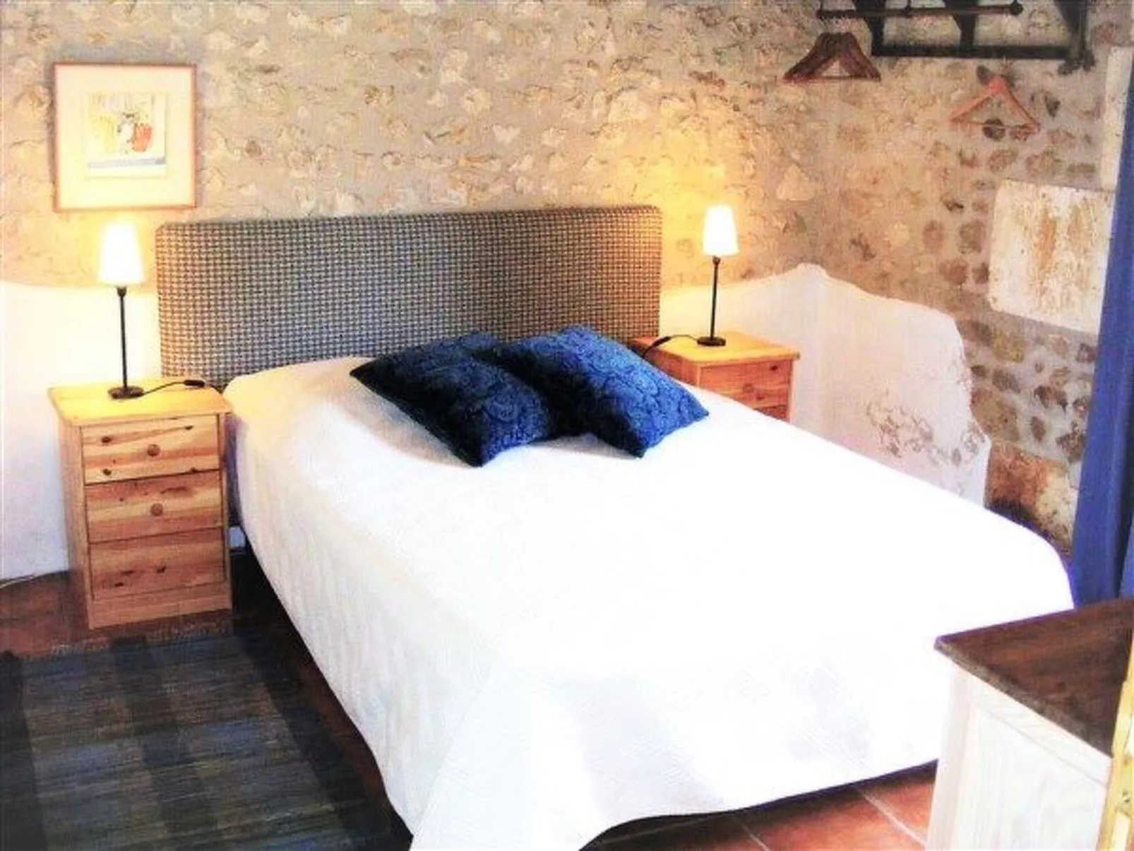 Domaine des Prairies de Latry-Inside