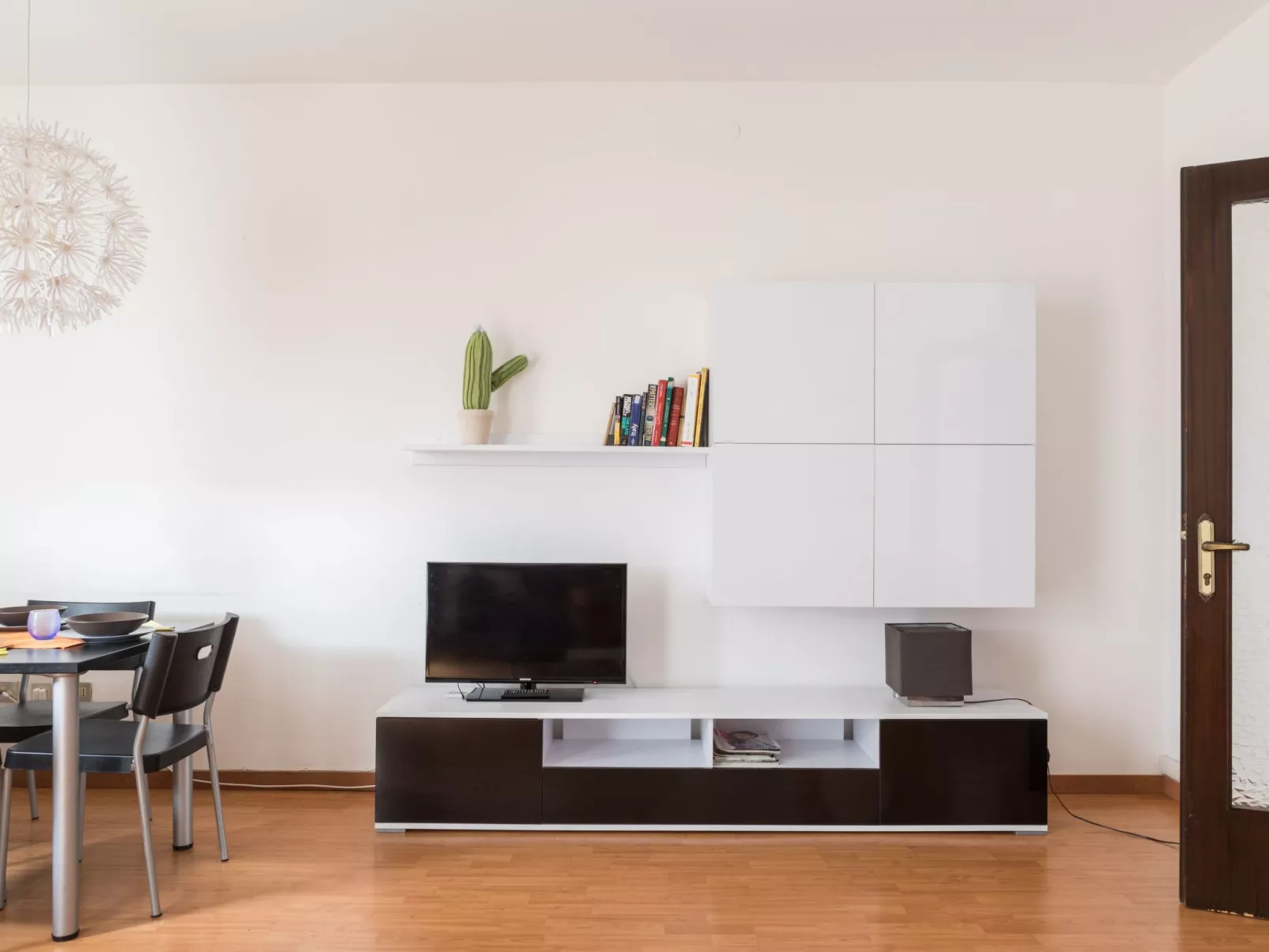 Wohnung 'Cappuccino 36' mit Terrasse-Inside