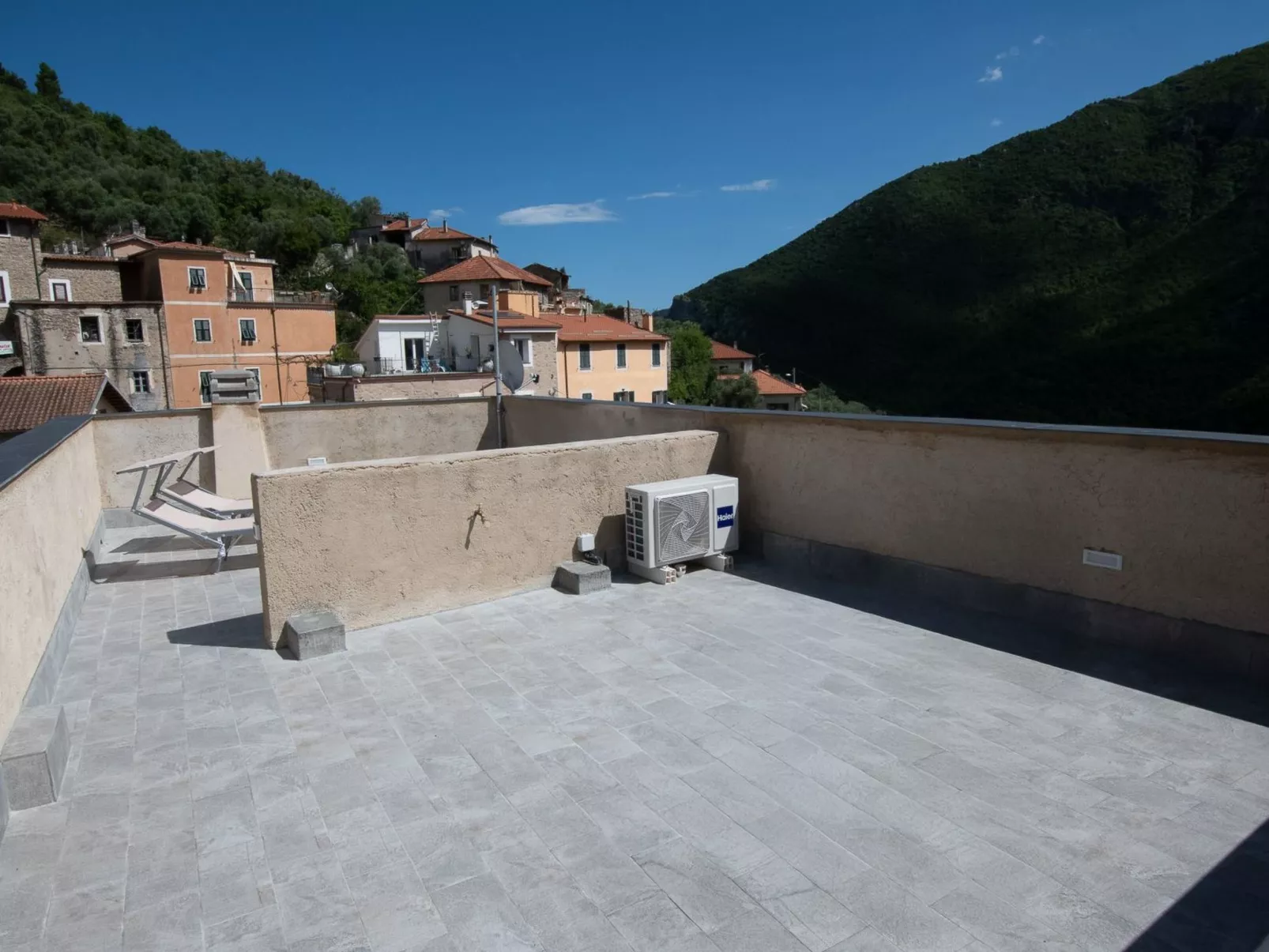 Flacher Ritt-Draußen