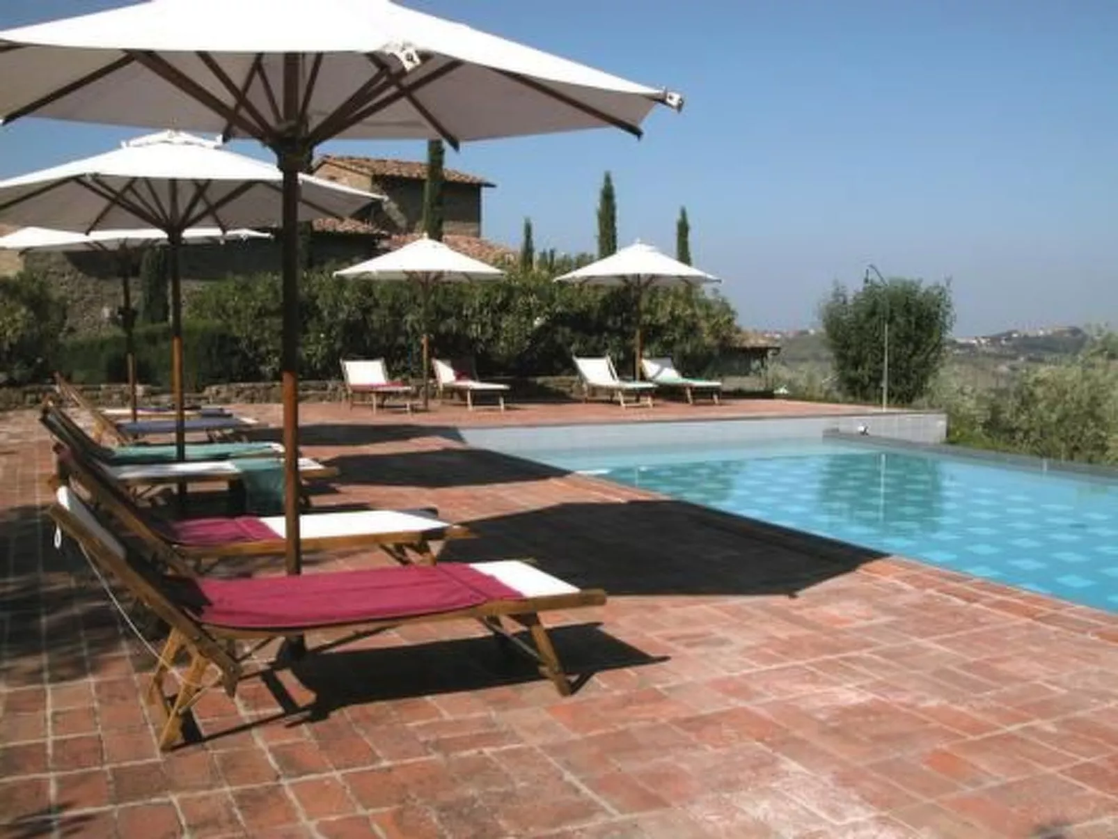 Campolungo, La Torre-Draußen