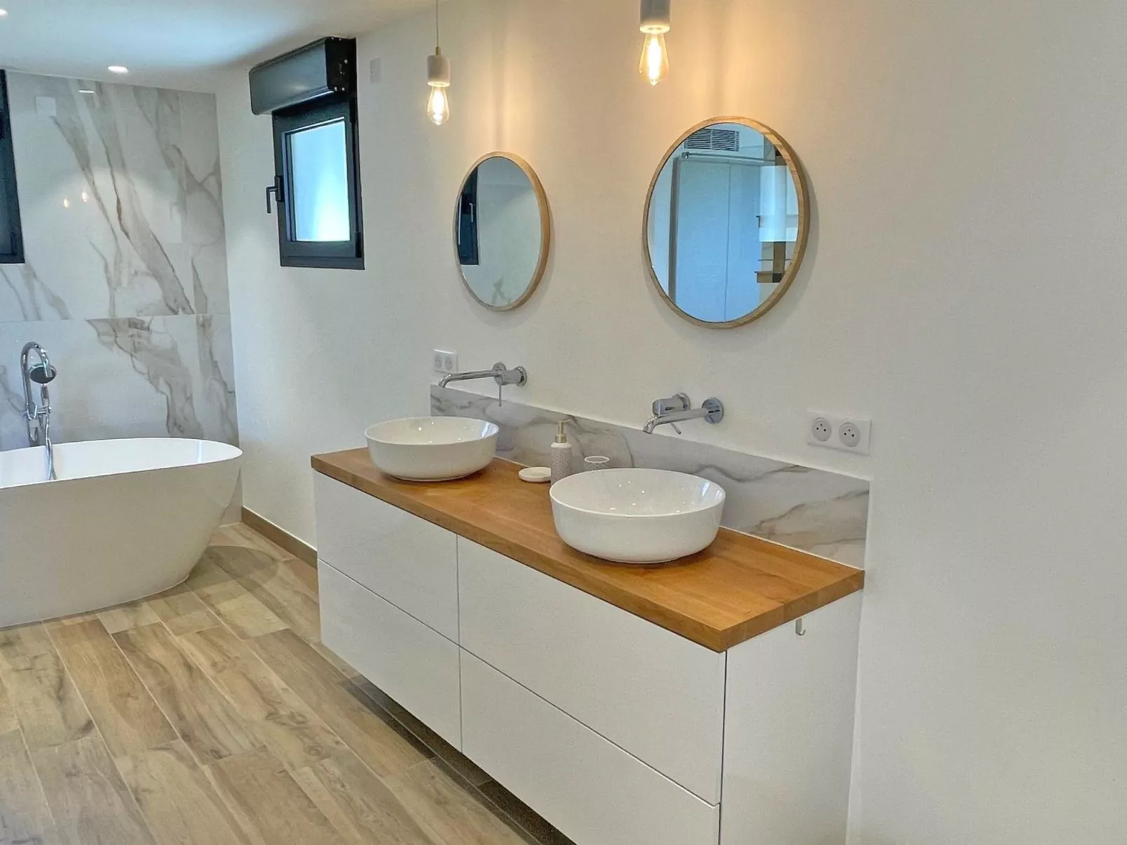 Villa 10 Personen - Swimmingpool - Klimaanlage- Sainte Maxime-Inside