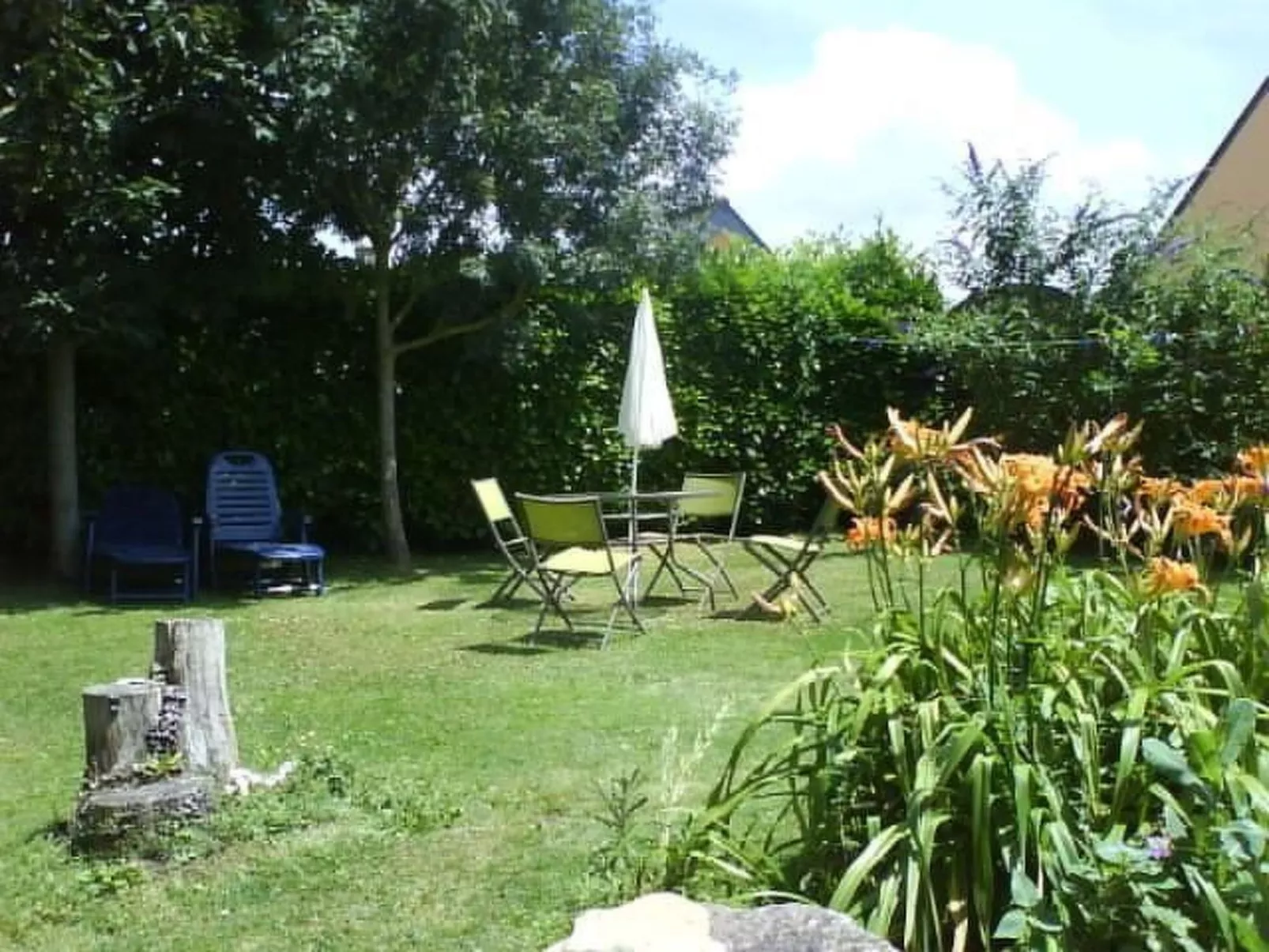 Maison de Pecheur-Outside