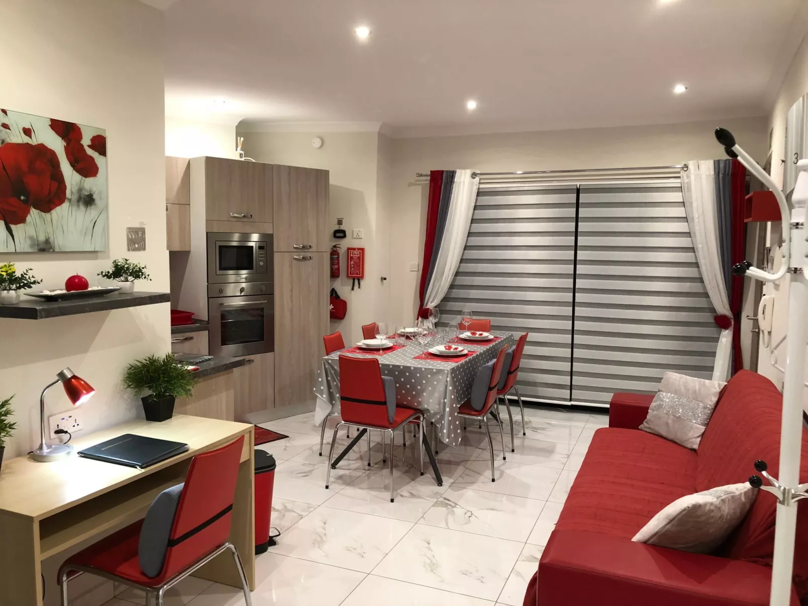 Klimatisierte Wohnung mit Grill und Terrasse