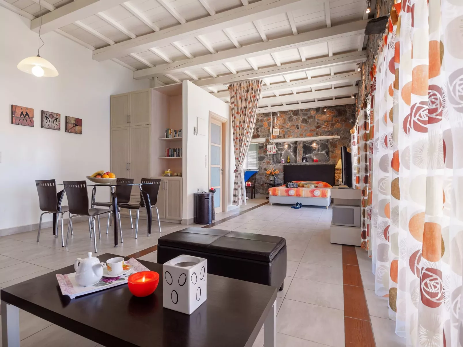 Steinvilla mit Meerblick bei Elafonissi-Drinnen