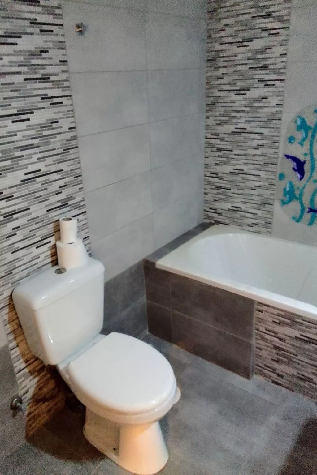 Charmantes Ferienhaus in Ia mit Privater Terrasse-Image-tags.info