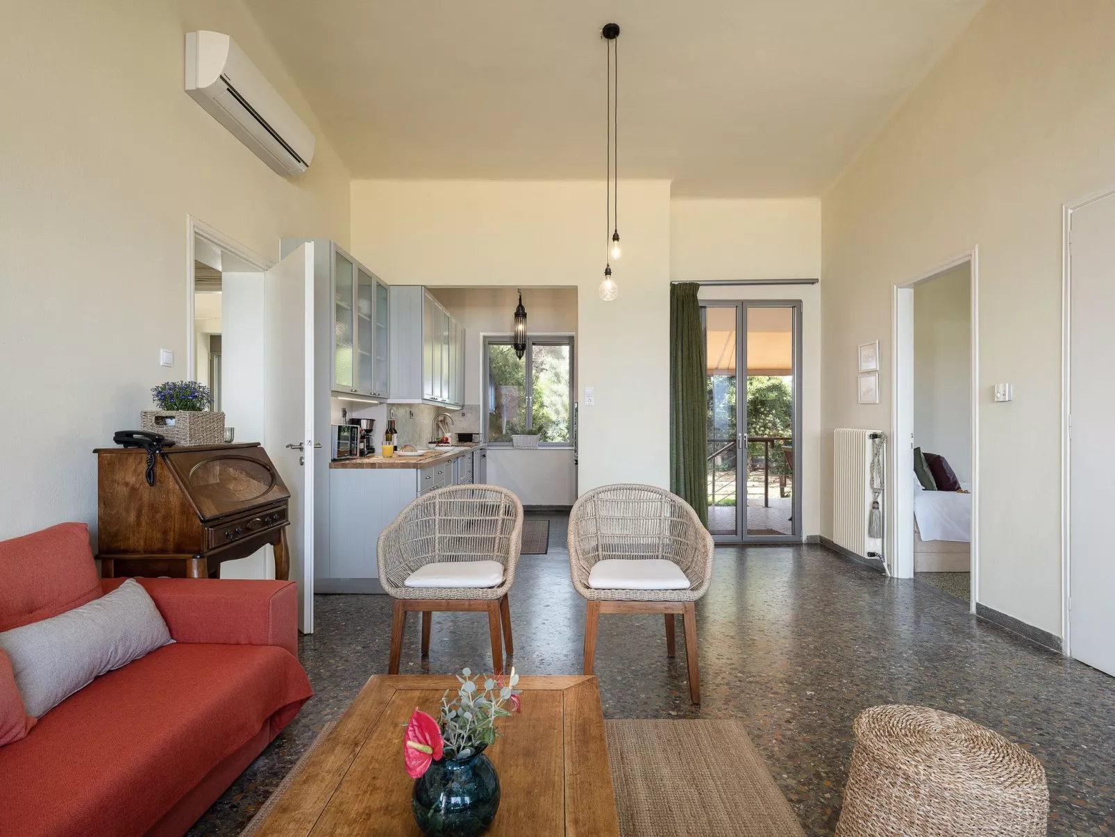 Am Strand mit Pool für eine oder zwei Familien-Dedans