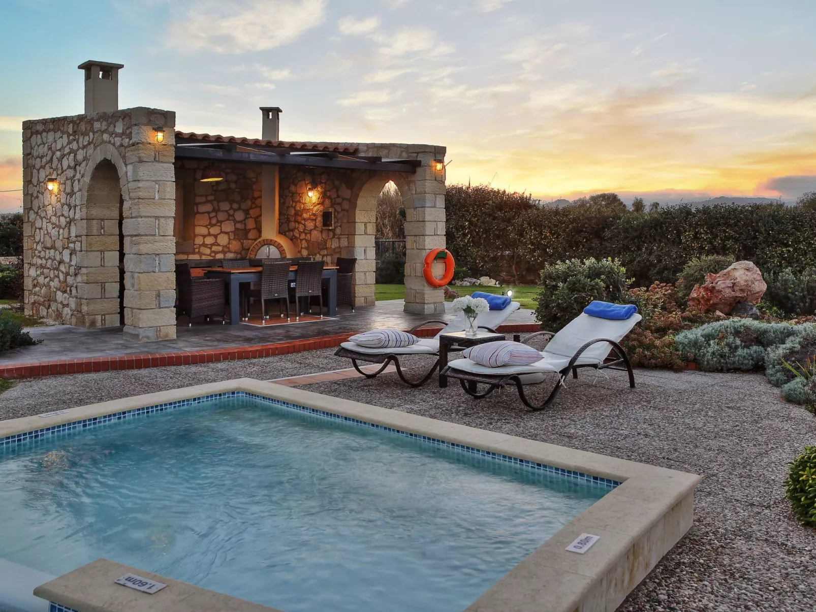 In Kolimvari mit privatem Pool-Draußen