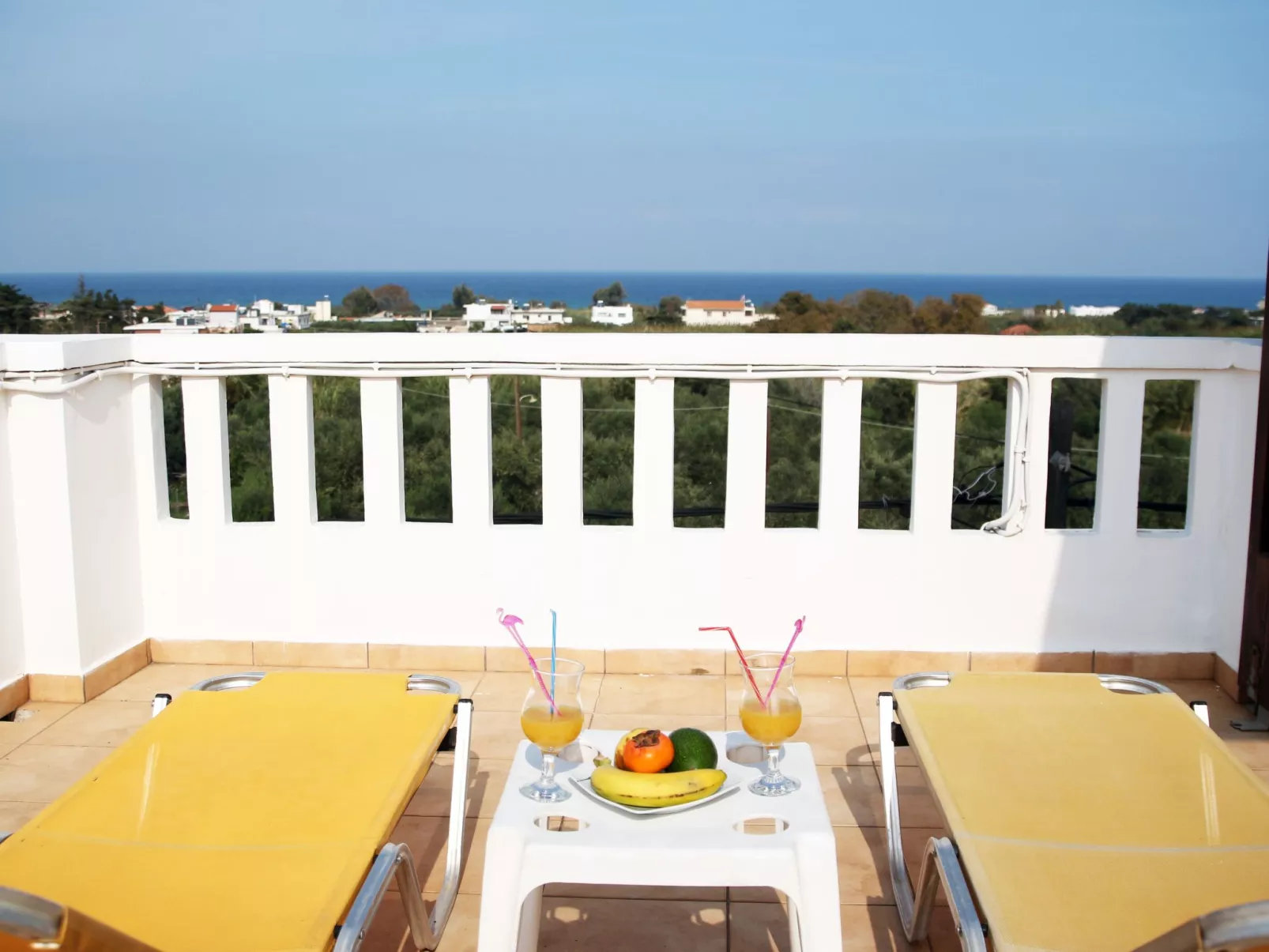 "Villa Athina"-Draußen