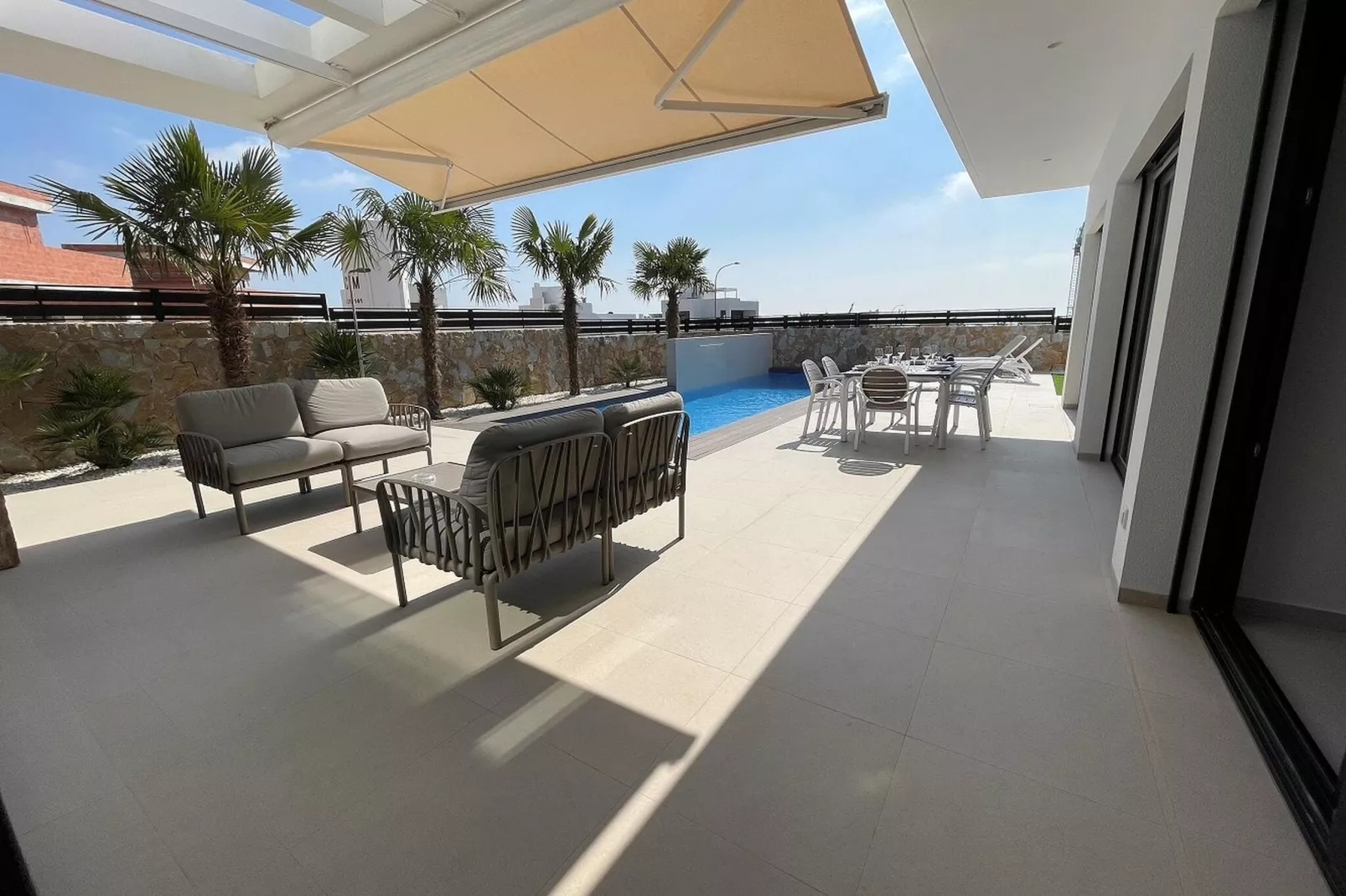 Villa Ciudad Quesada-Terrace balcony