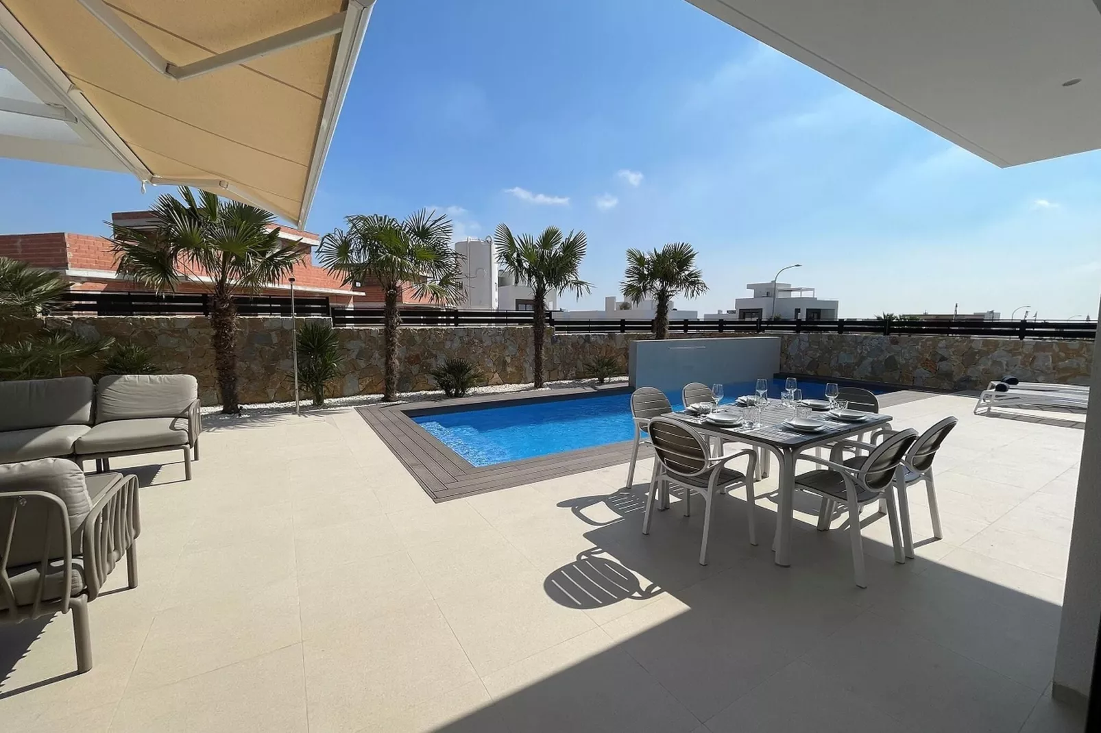 Villa Ciudad Quesada-Terrace balcony