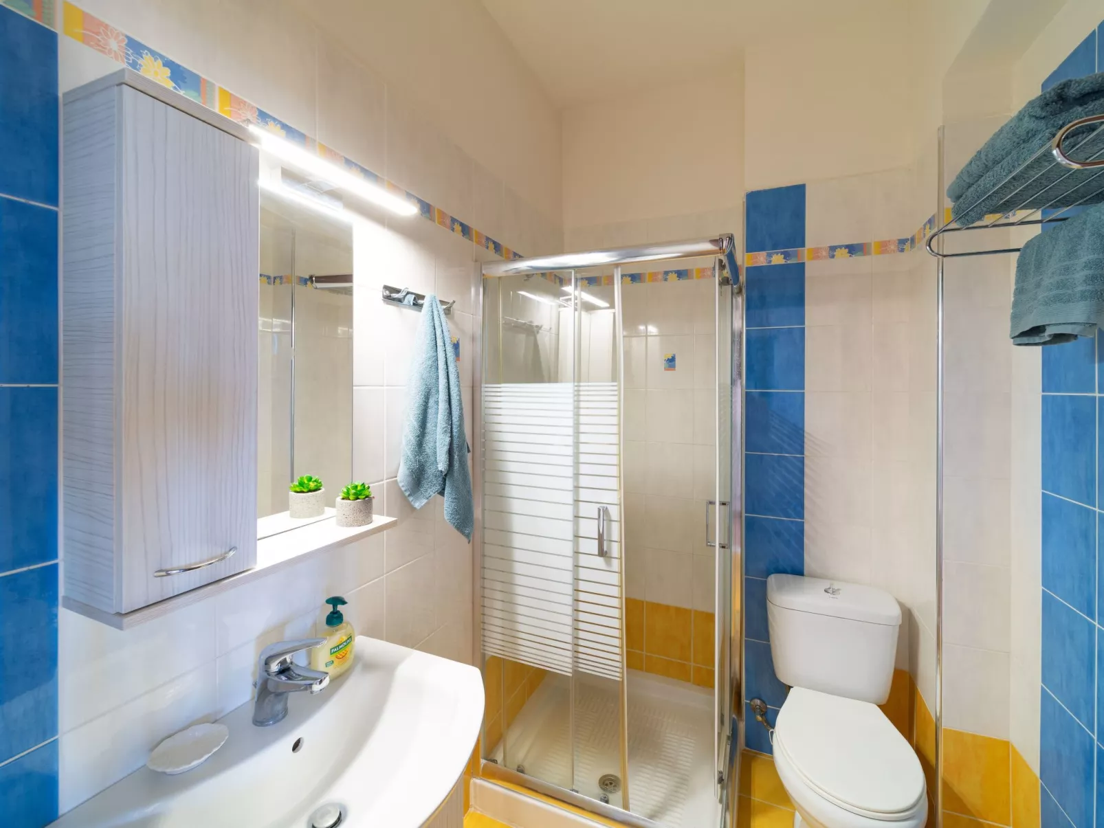 Mare Blu 1 am Strand-Inside