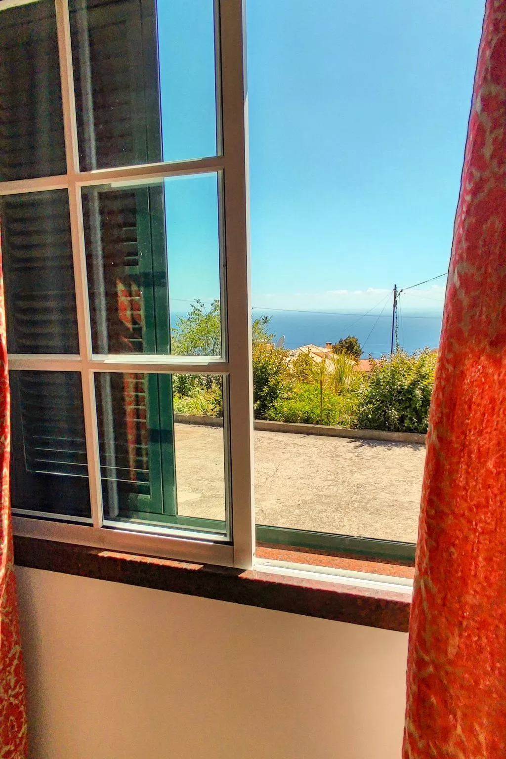 Die lustige und entspannende Wohnung mit Terrasse und Aussicht-Image-tags.info