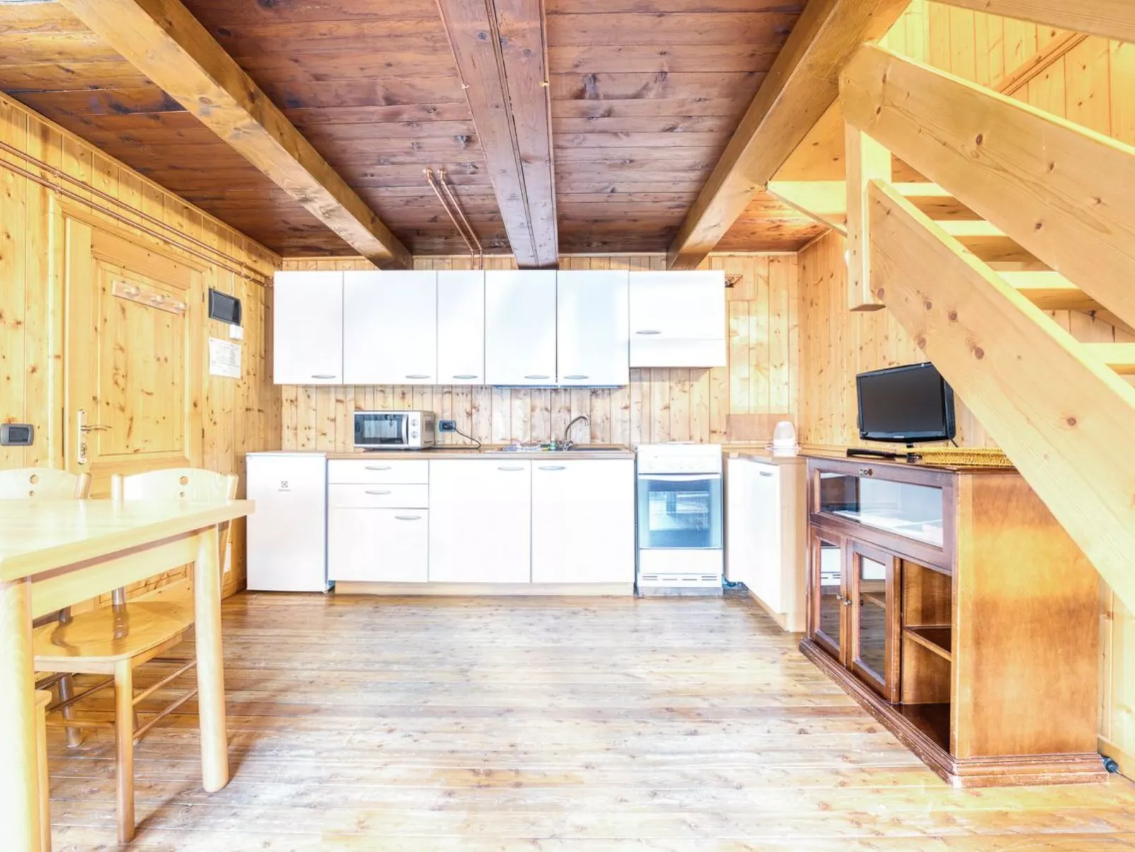 Wohnung im Dorfzentrum Ronco 3