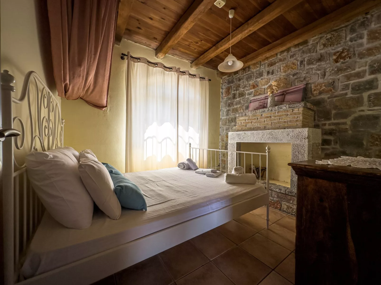 Niriides Villas_ Thetis_ 3-Schlafzimmer privater Pool