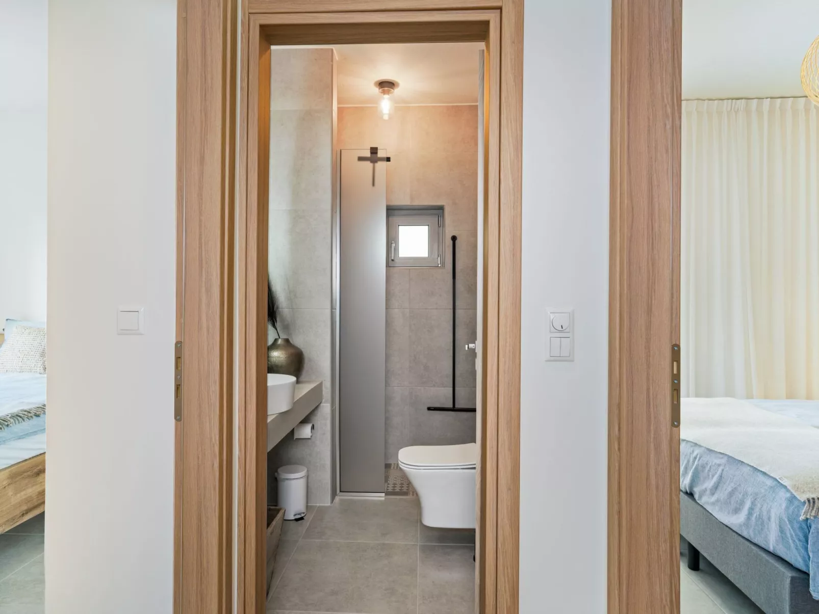 Neu gebaute Villa mit privatem Pool und BBQ-Inside