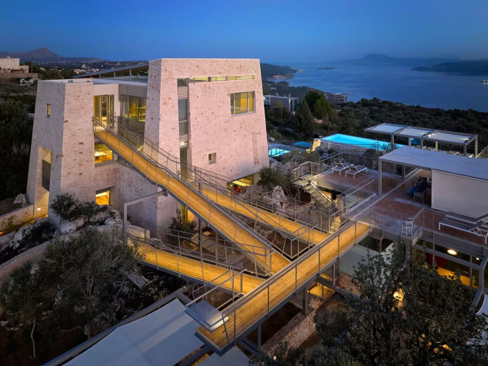 New Olives and Thyme, Meerblick mit 2 beheizten Pools-Image-tags.info