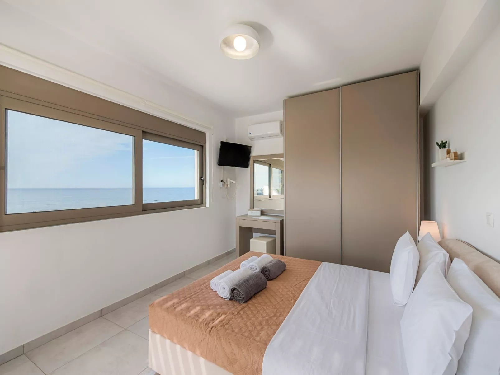 Sea La vie Villa-Inside